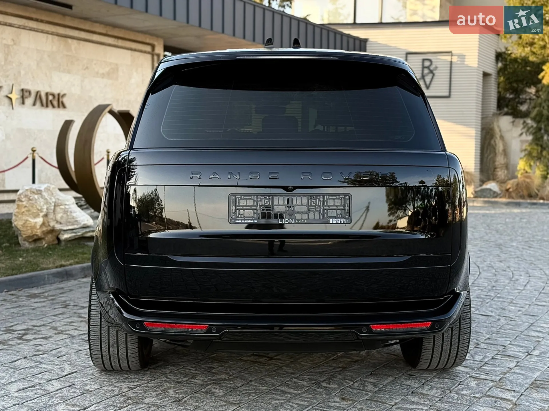 2022 Land Rover Range Rover - мініатюра 19