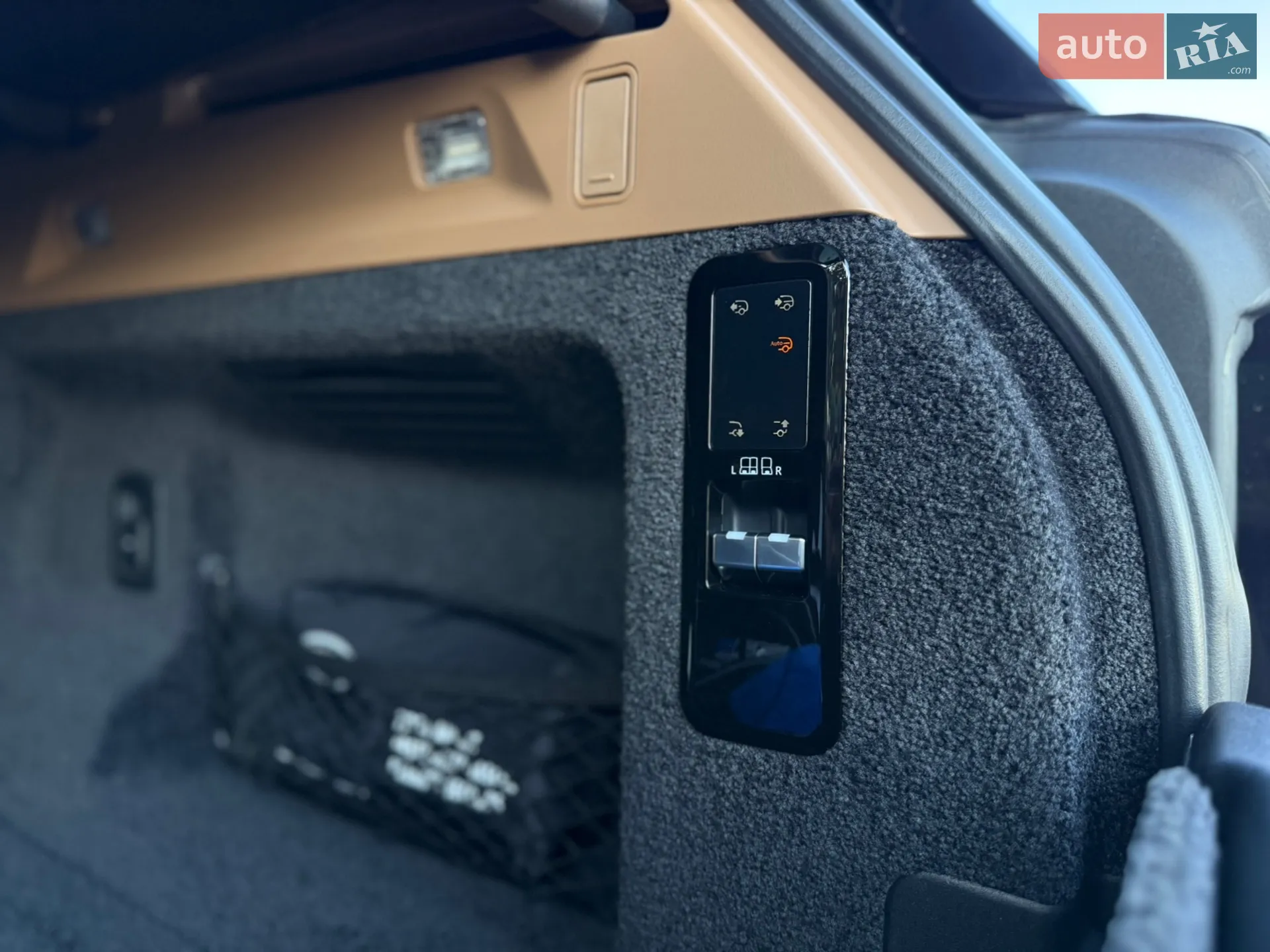 2022 Land Rover Range Rover - мініатюра 66
