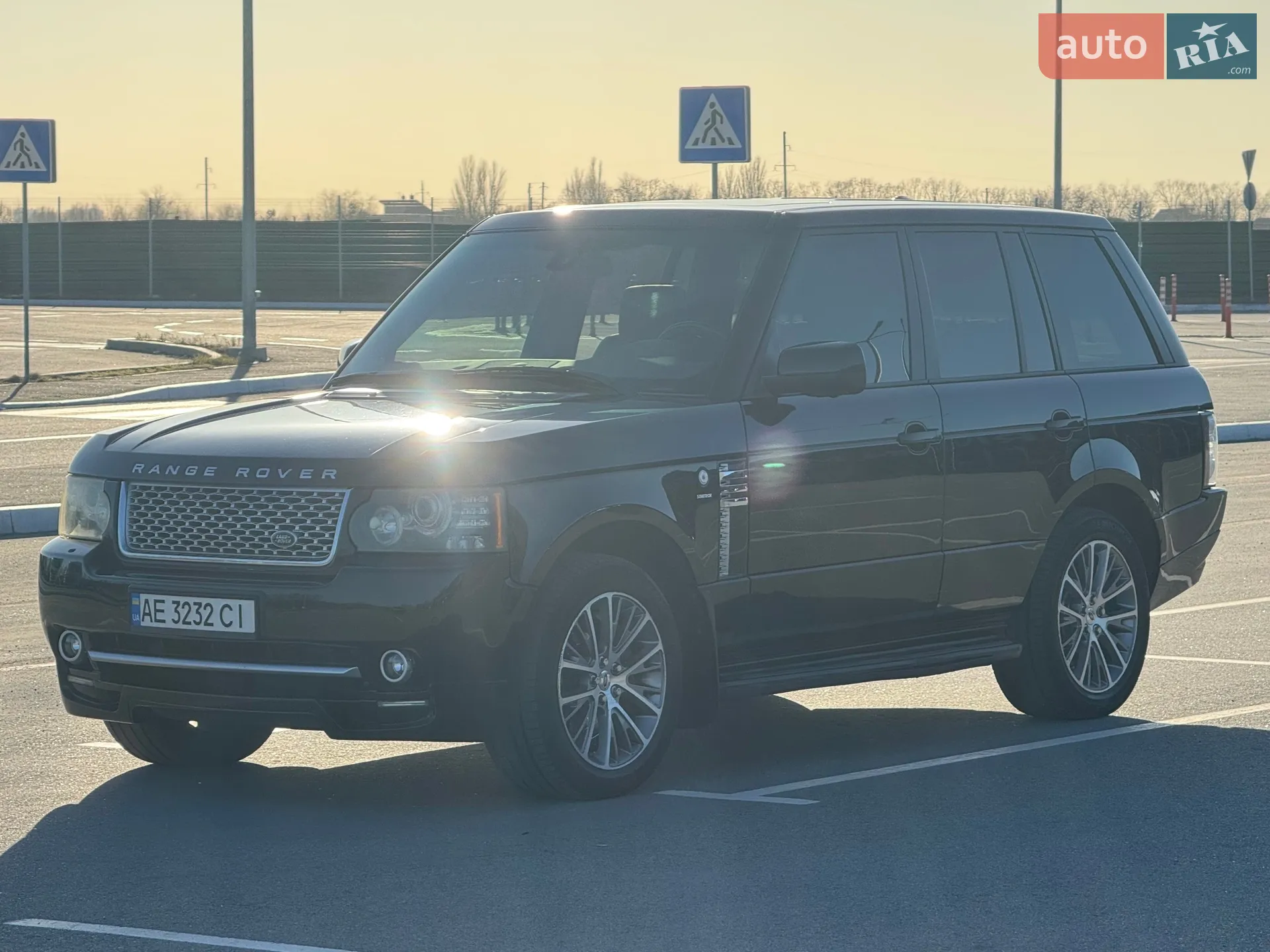 2010 Land Rover Range Rover - мініатюра 8