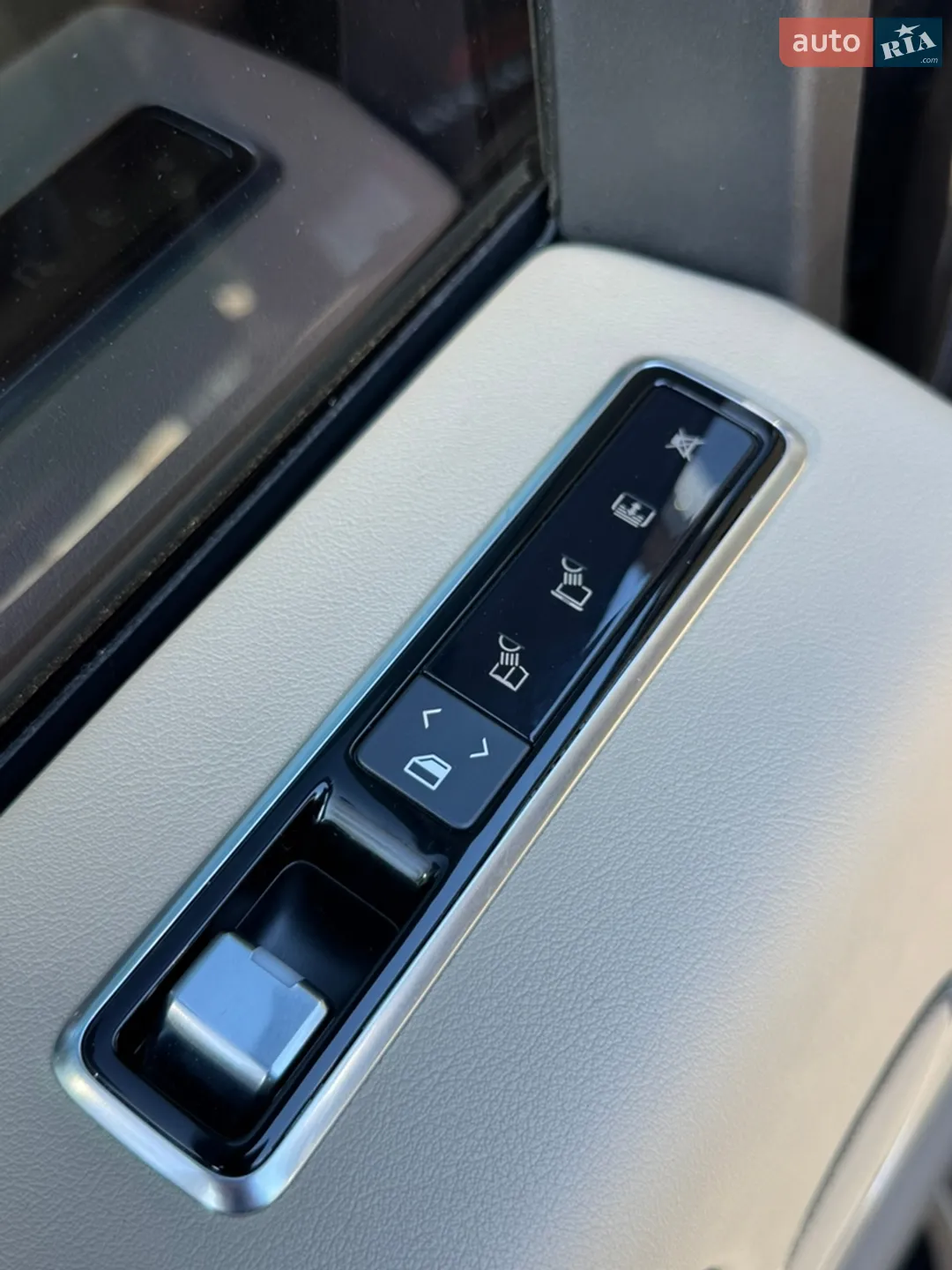 2021 Land Rover Range Rover - мініатюра 102