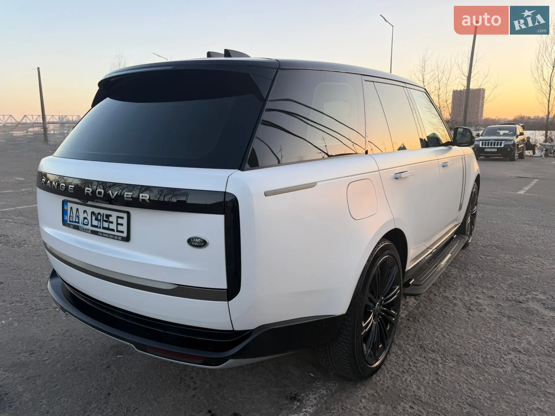 2023 Land Rover Range Rover - мініатюра 3