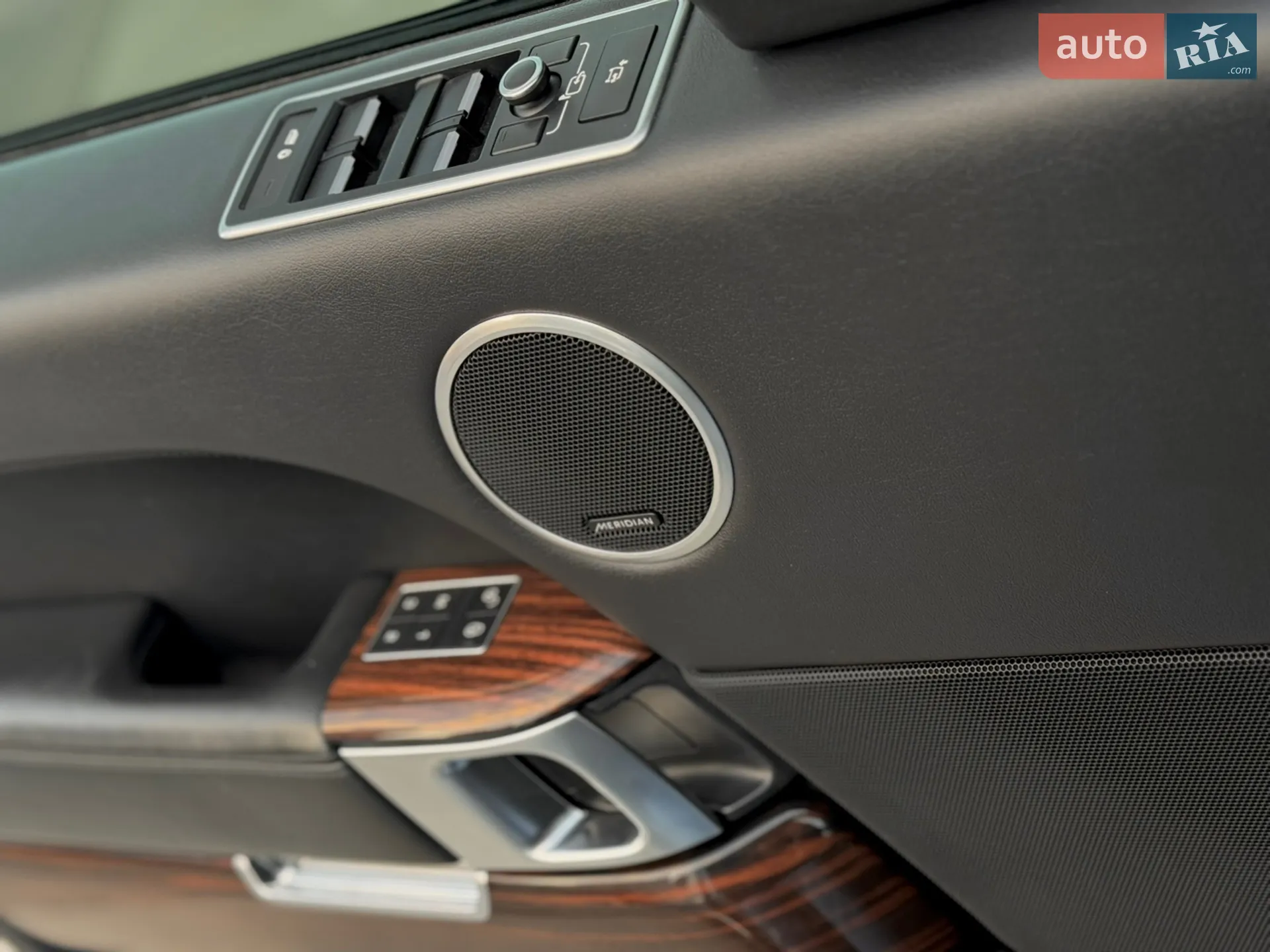 2016 Land Rover Range Rover - мініатюра 49