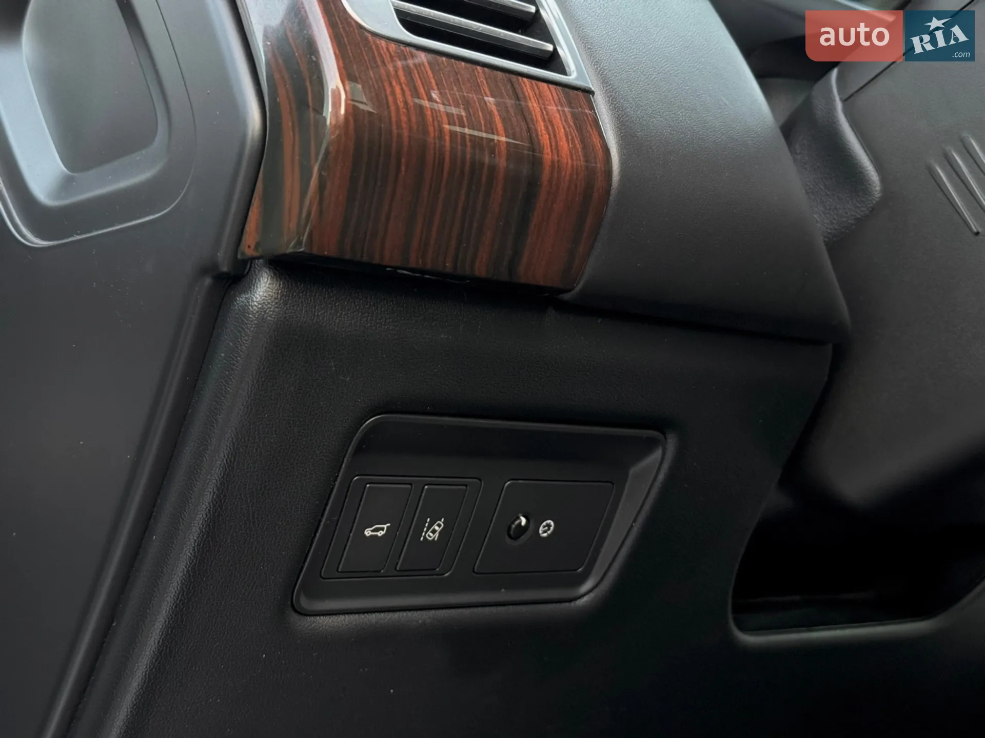 2016 Land Rover Range Rover - мініатюра 54