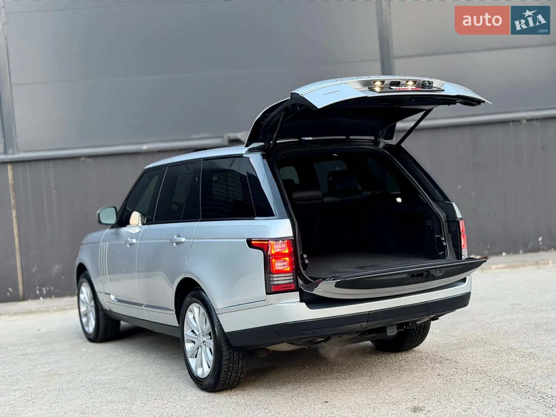2016 Land Rover Range Rover - мініатюра 64
