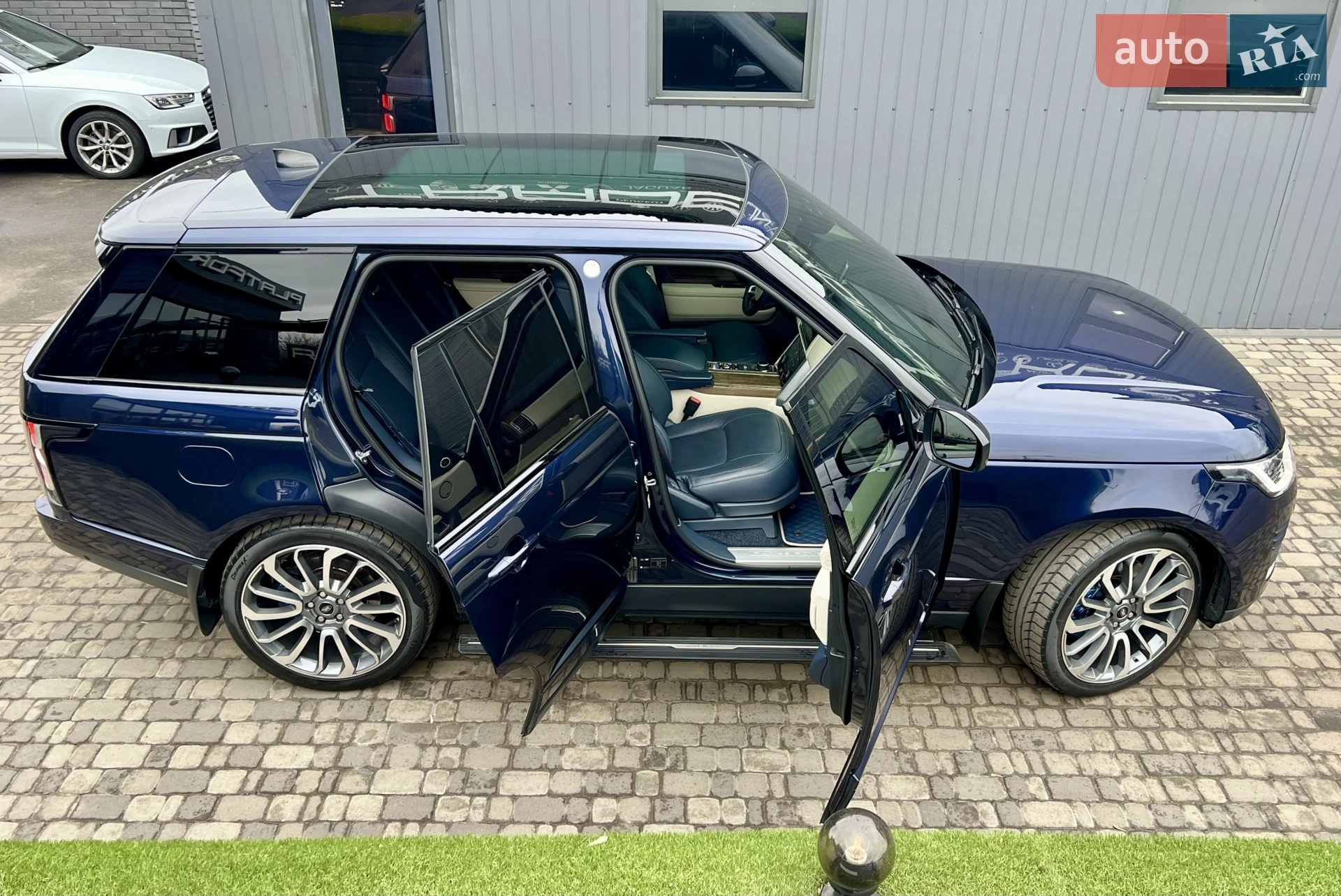 2018 Land Rover Range Rover - мініатюра 55