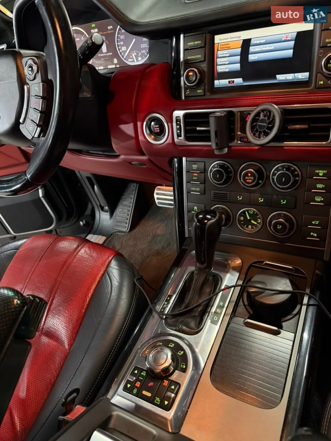 2010 Land Rover Range Rover - мініатюра 18