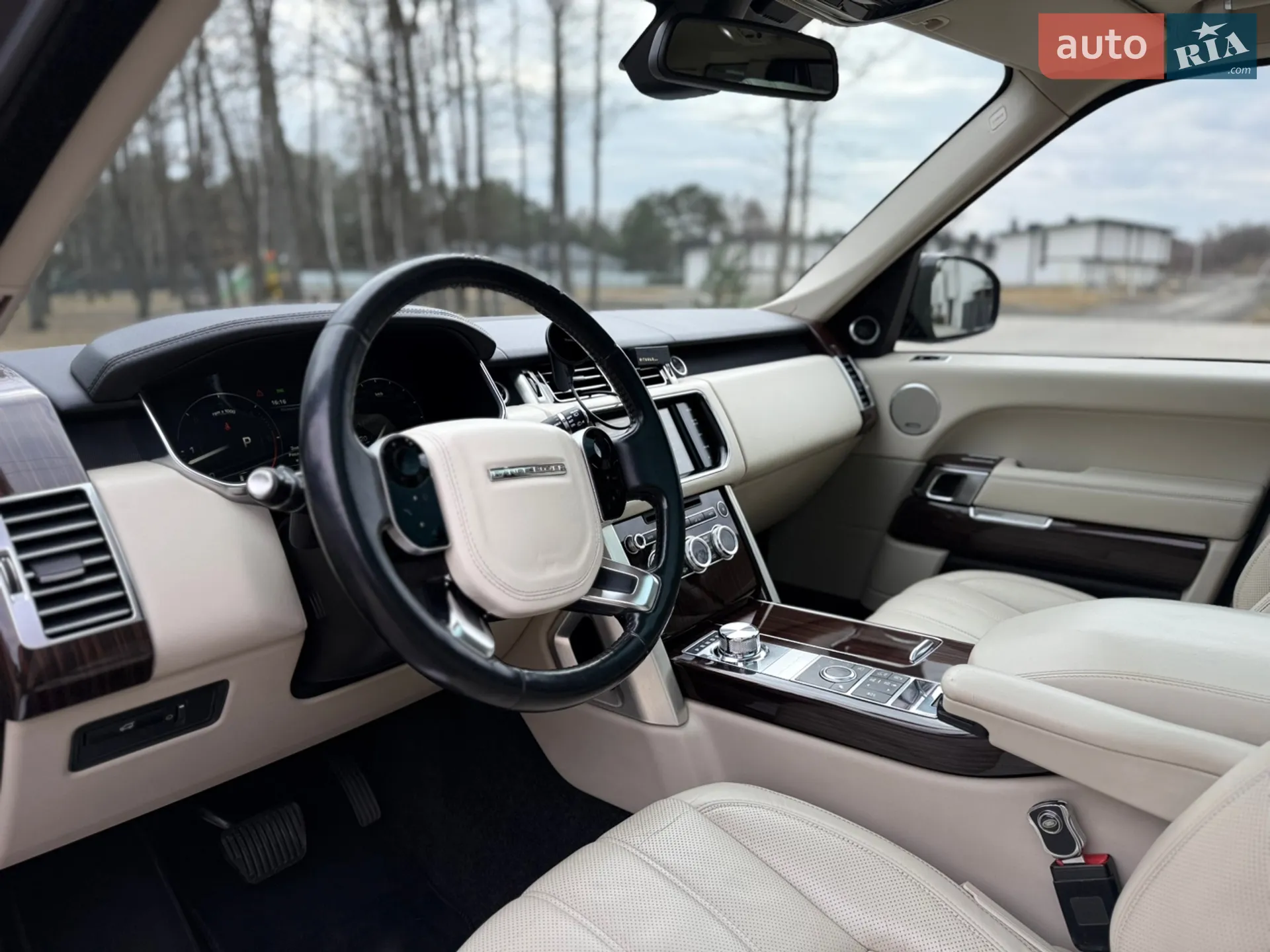 2015 Land Rover Range Rover - мініатюра 36