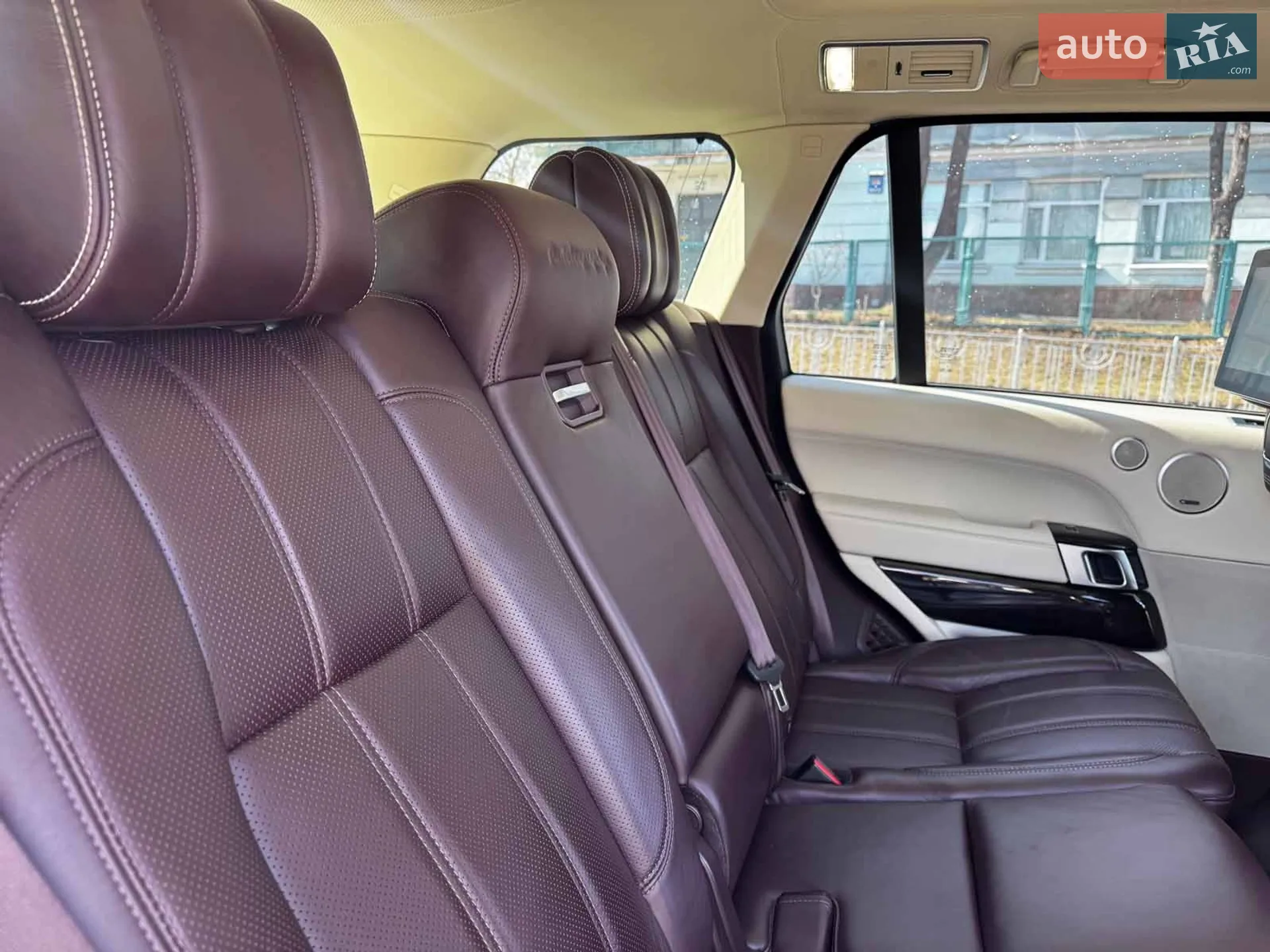 2017 Land Rover Range Rover - мініатюра 41