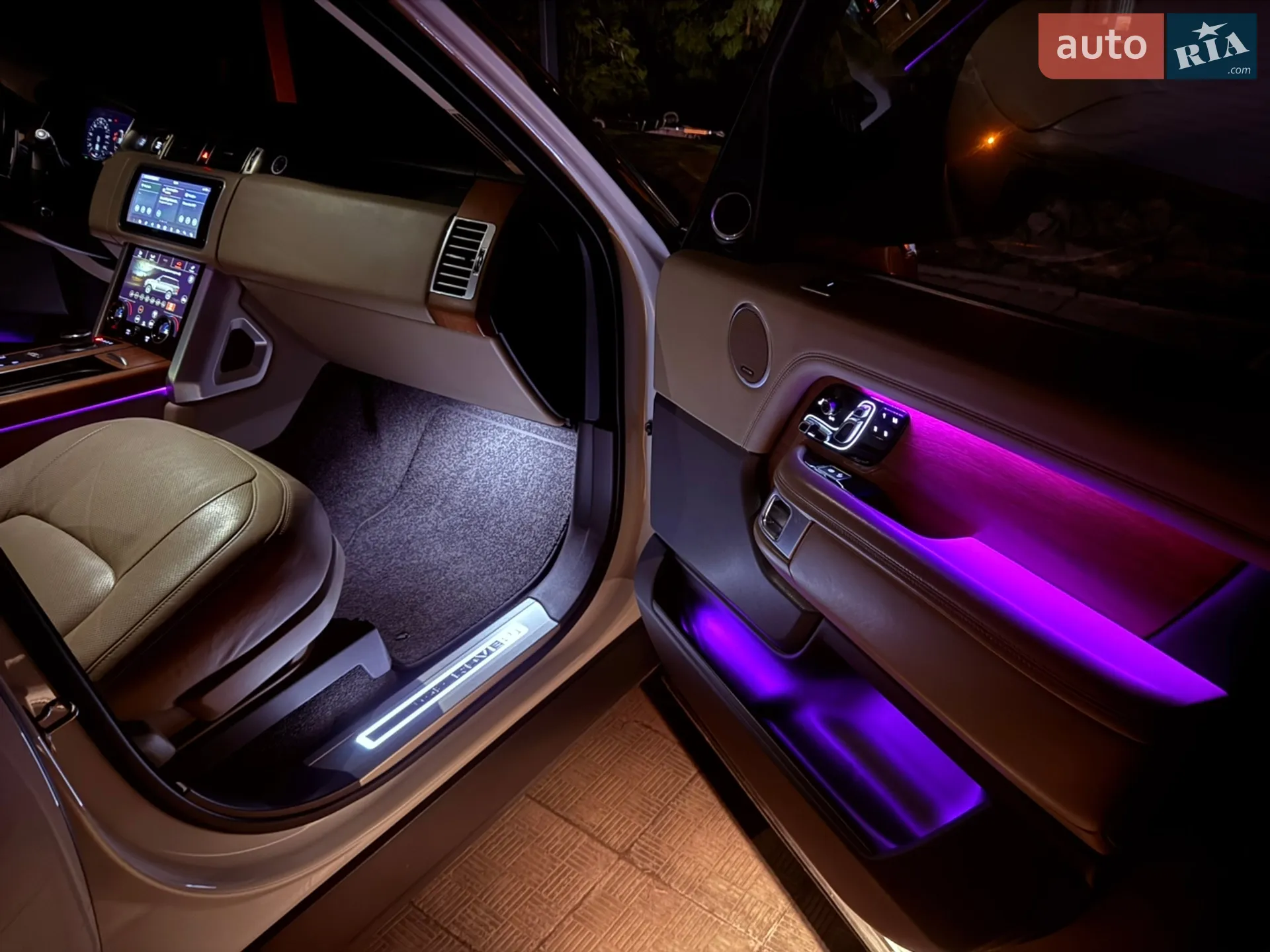 2019 Land Rover Range Rover - мініатюра 19
