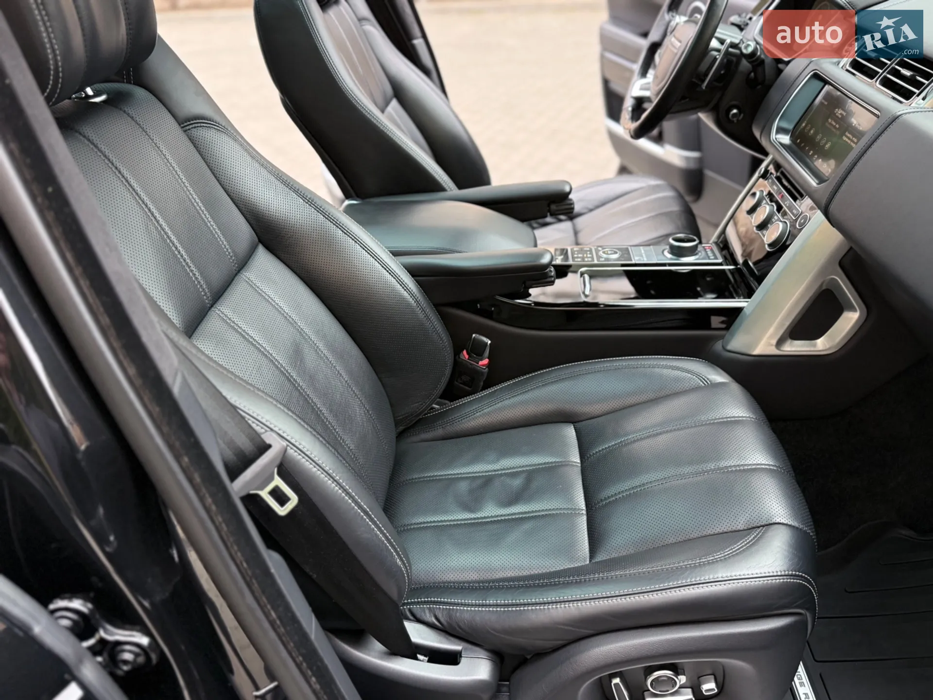 2017 Land Rover Range Rover - мініатюра 108