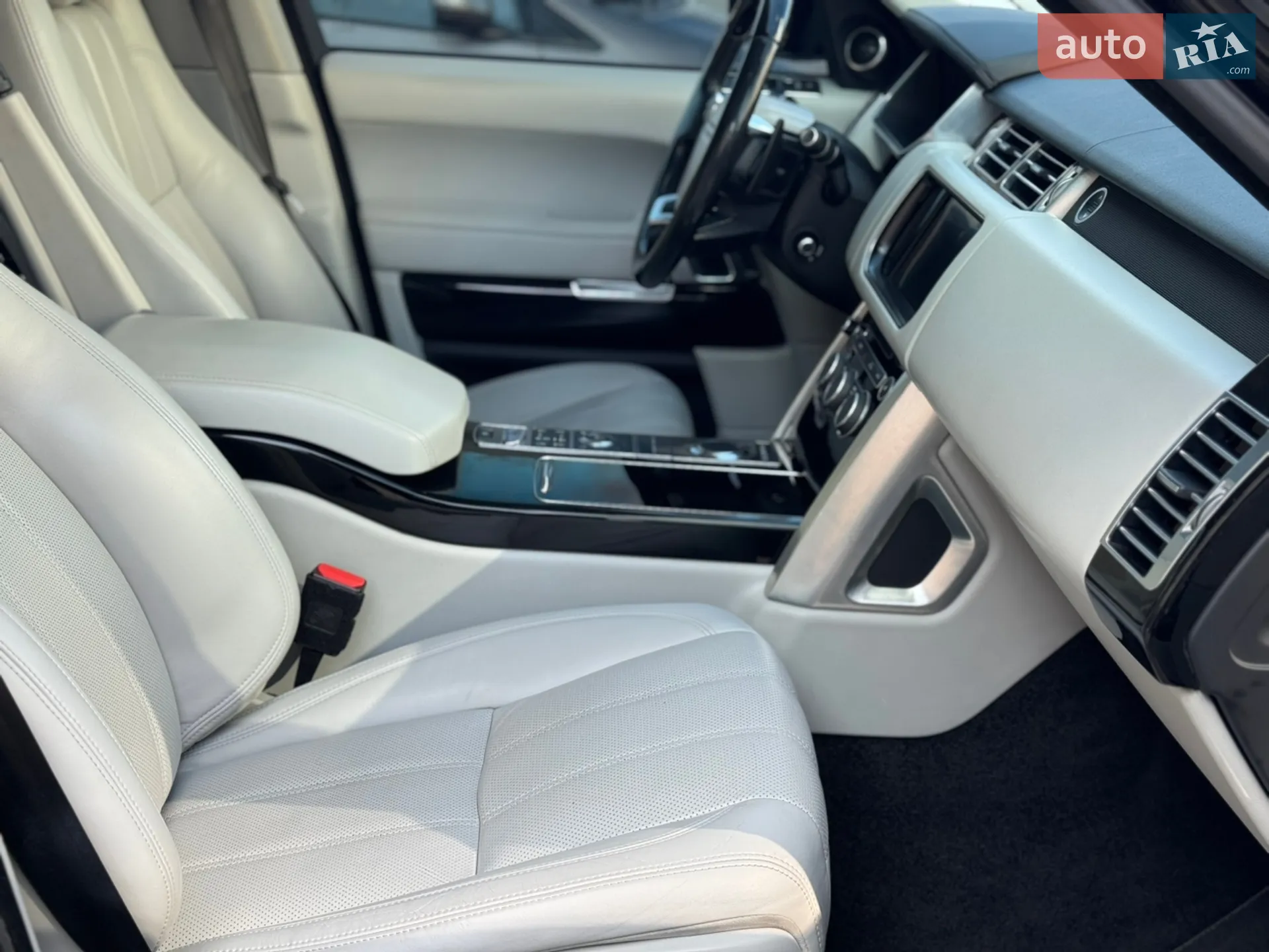 2016 Land Rover Range Rover - мініатюра 13