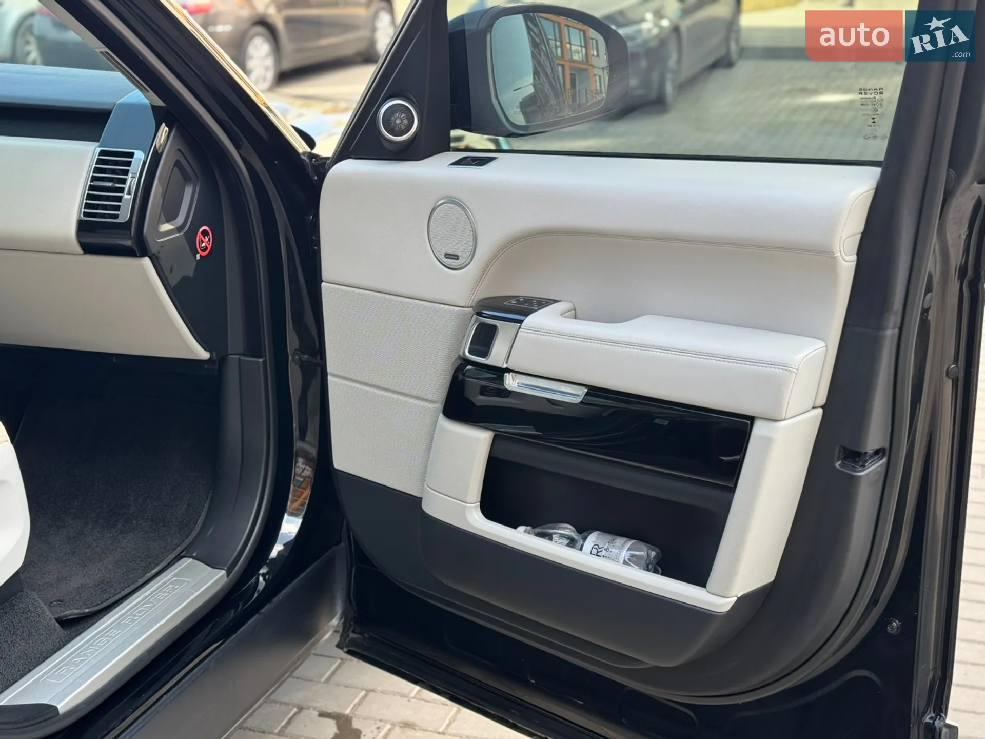 2016 Land Rover Range Rover - мініатюра 20