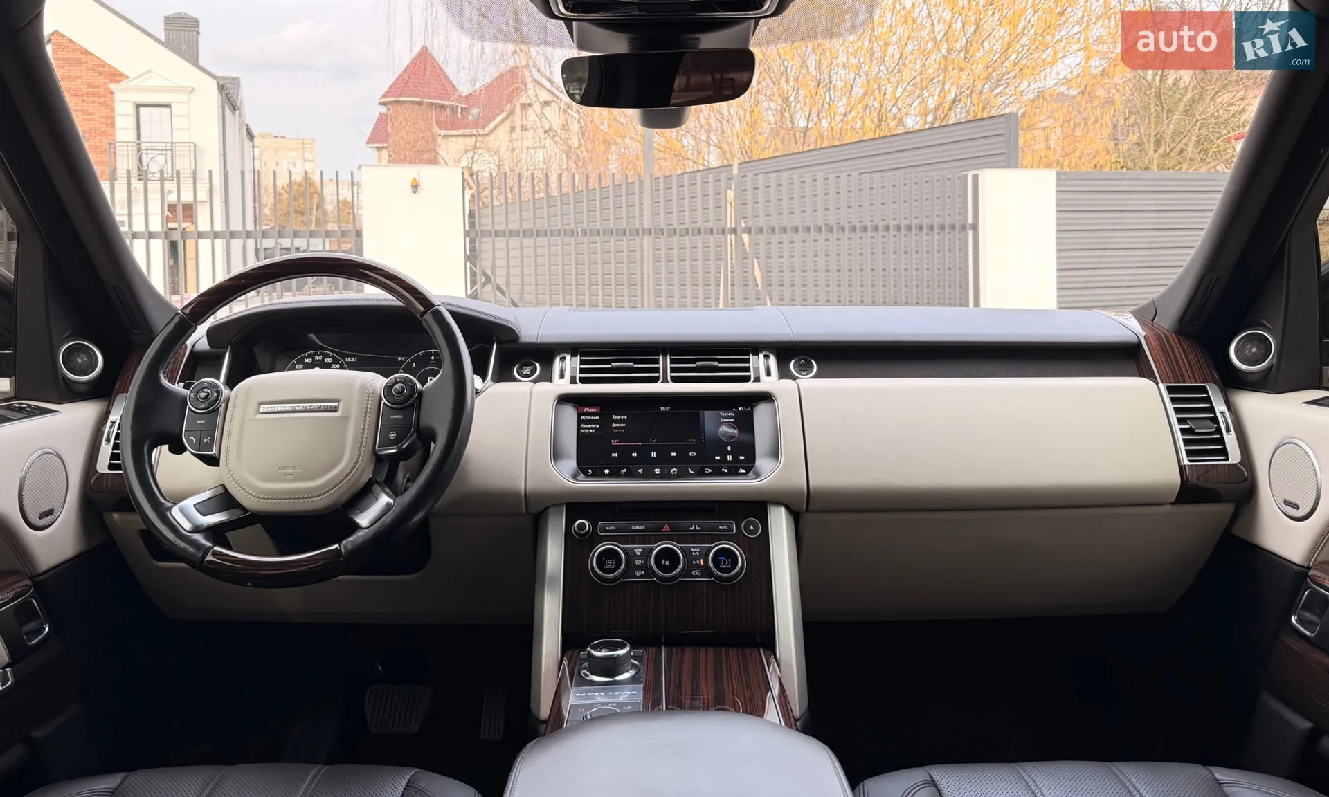 2017 Land Rover Range Rover - мініатюра 27