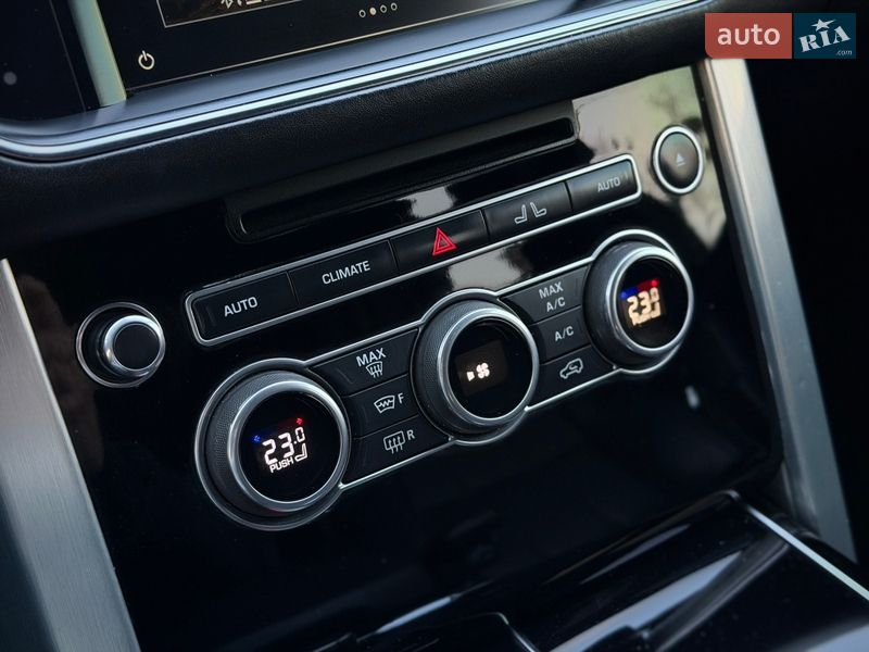 Позашляховик / Кросовер Land Rover Range Rover 2016 в Києві