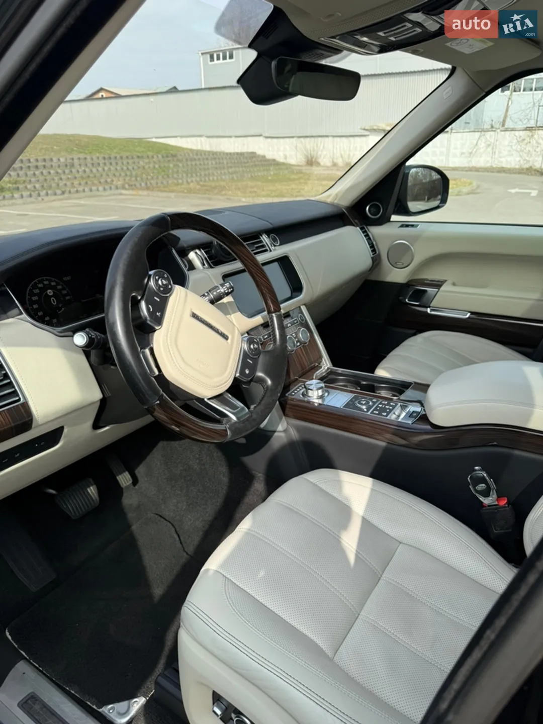 2017 Land Rover Range Rover - мініатюра 14