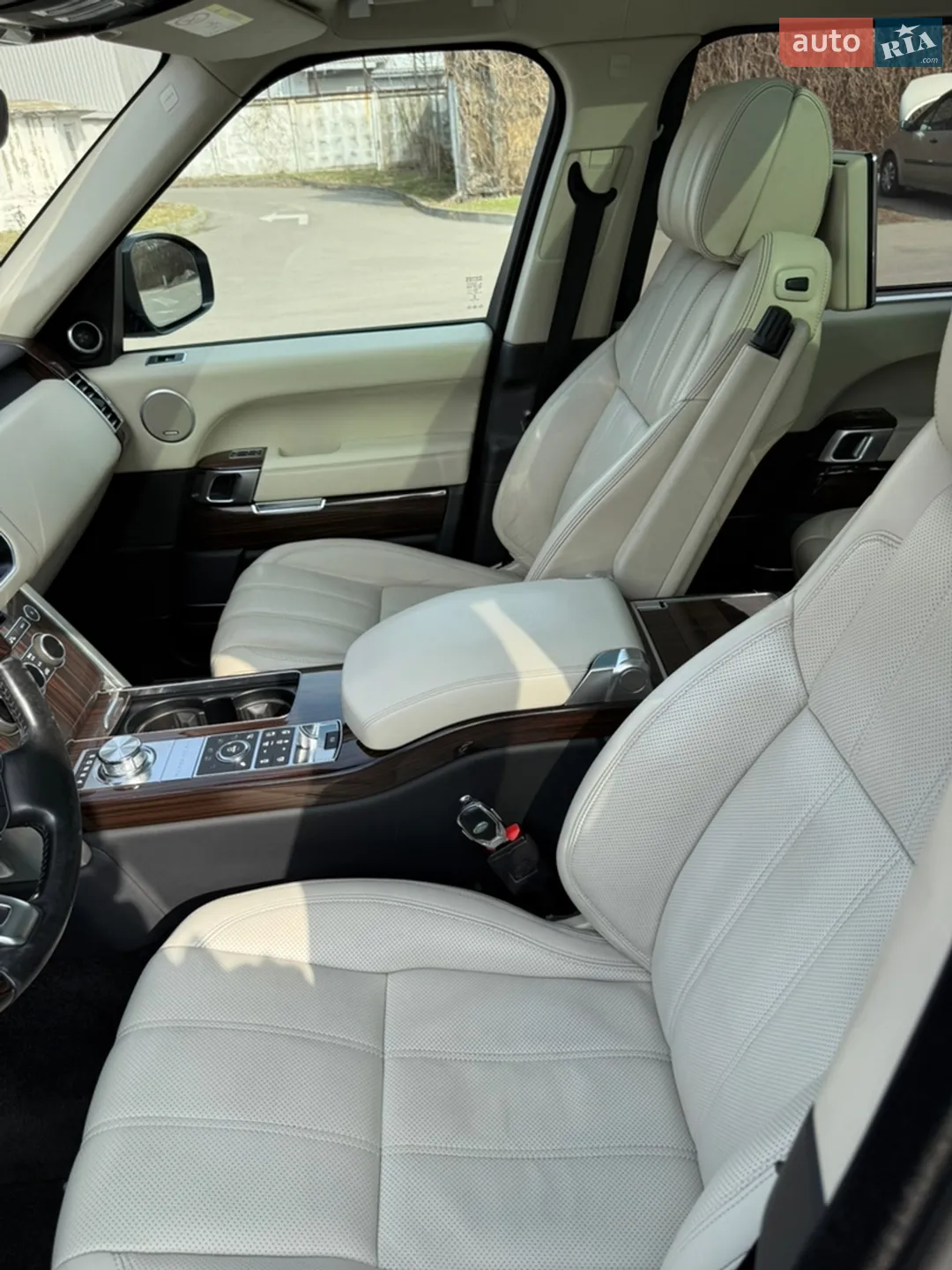 2017 Land Rover Range Rover - мініатюра 15
