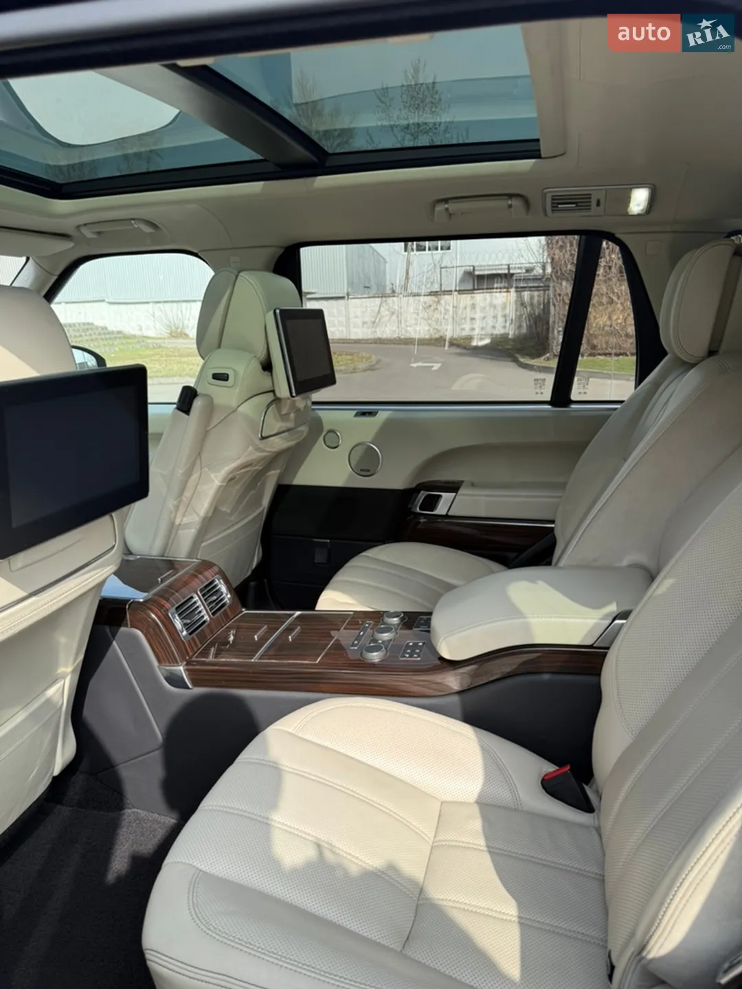 2017 Land Rover Range Rover - мініатюра 20