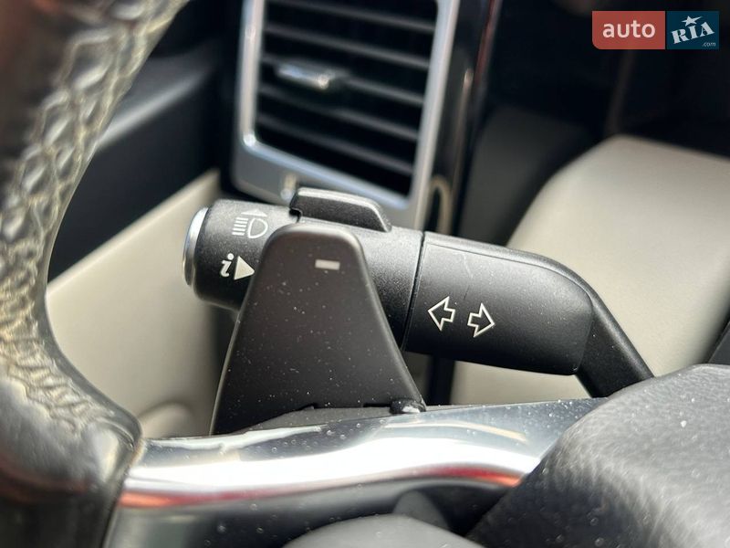 Внедорожник / Кроссовер Land Rover Range Rover 2011 в Киеве