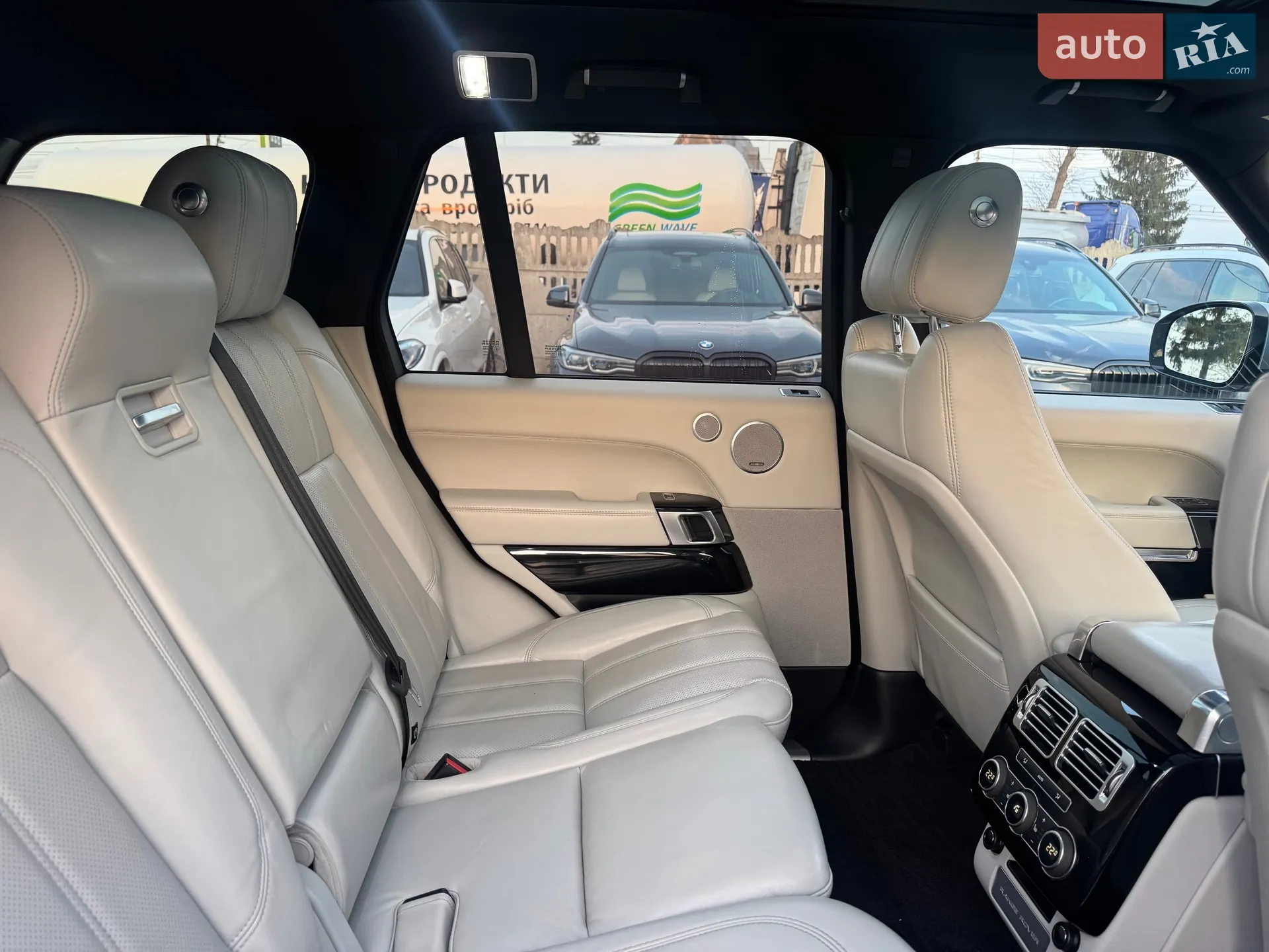 2017 Land Rover Range Rover - мініатюра 48
