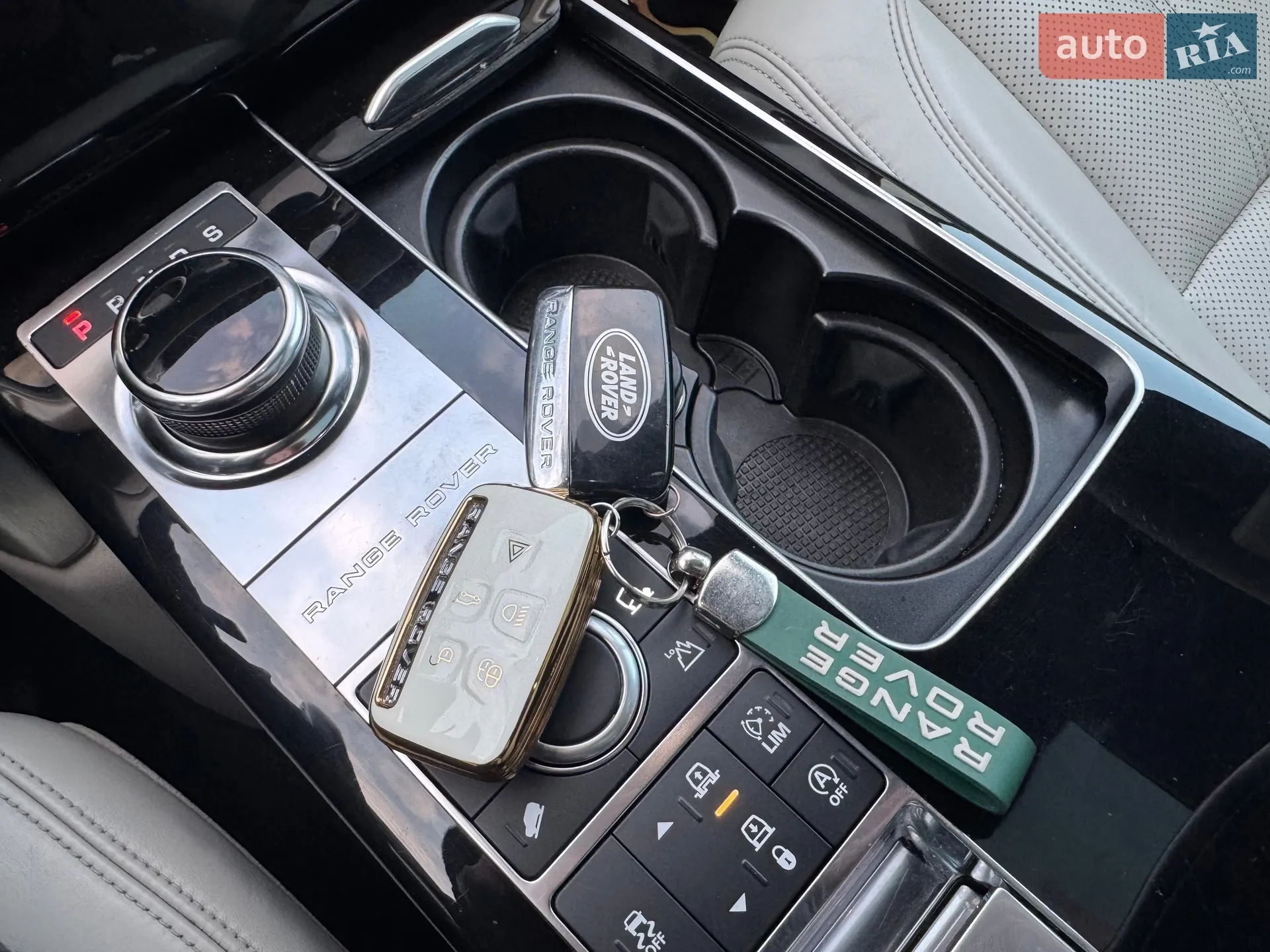 2017 Land Rover Range Rover - мініатюра 126