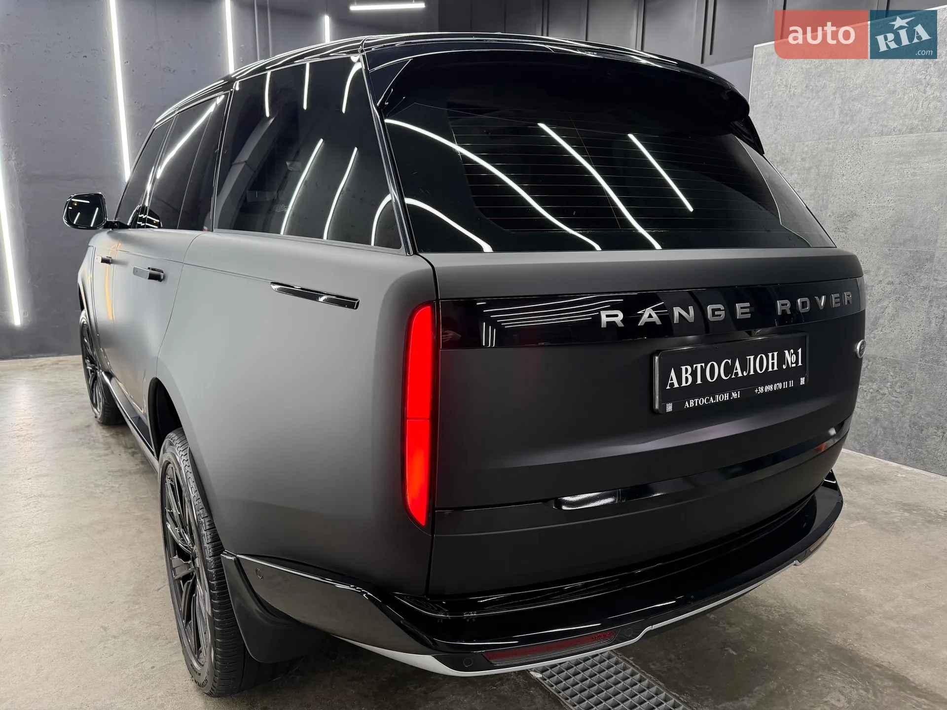 2023 Land Rover Range Rover - мініатюра 28