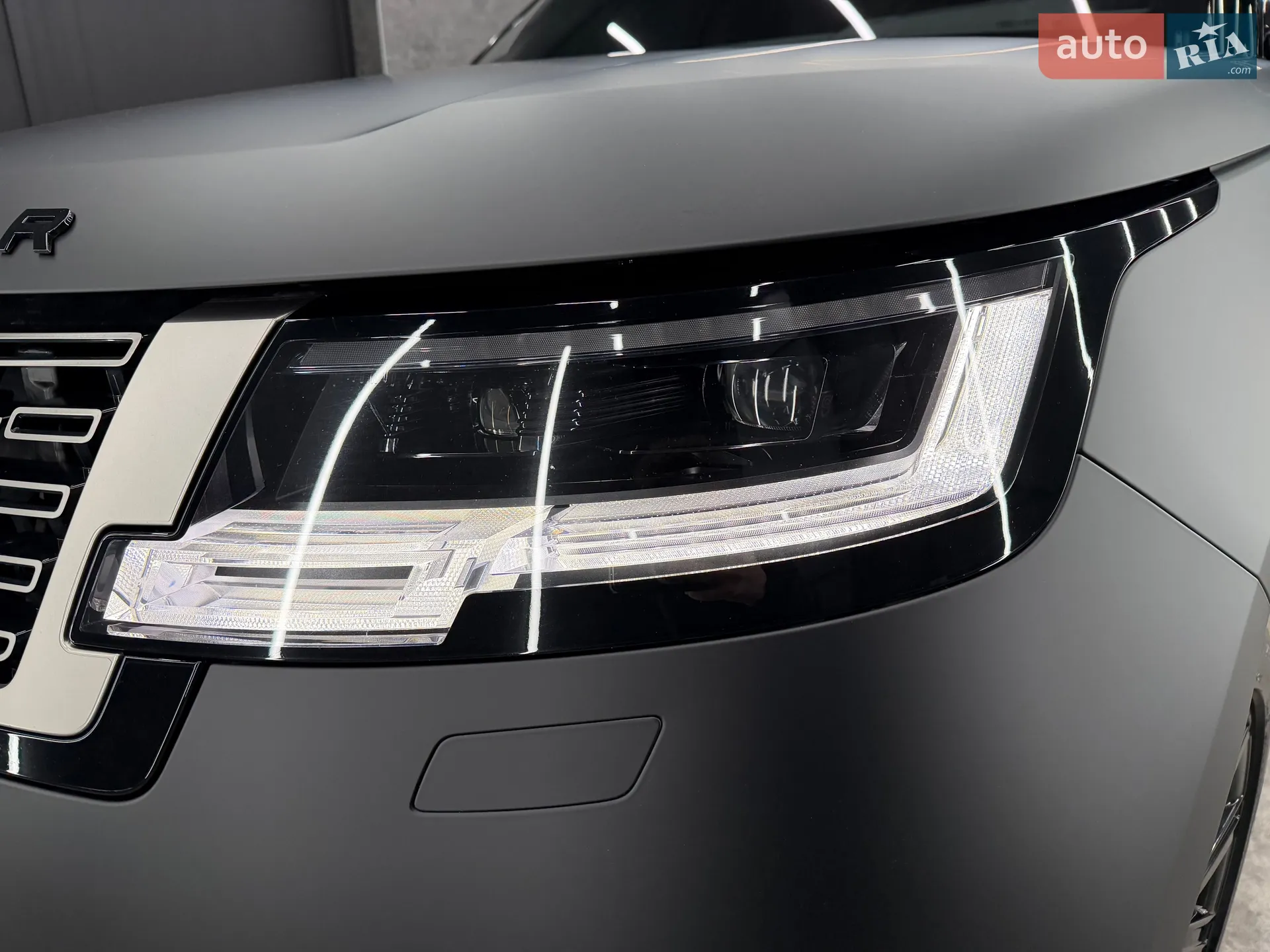2023 Land Rover Range Rover - мініатюра 17