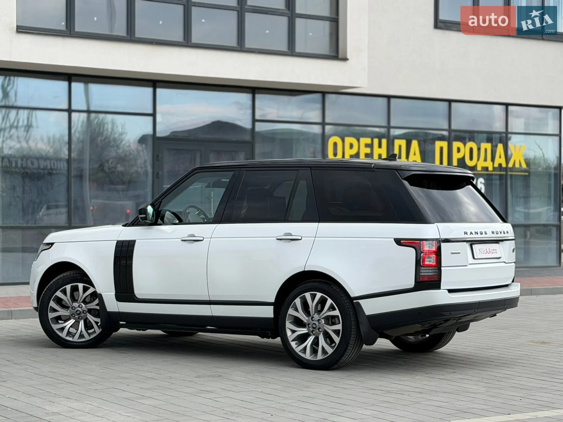 2016 Land Rover Range Rover - мініатюра 29