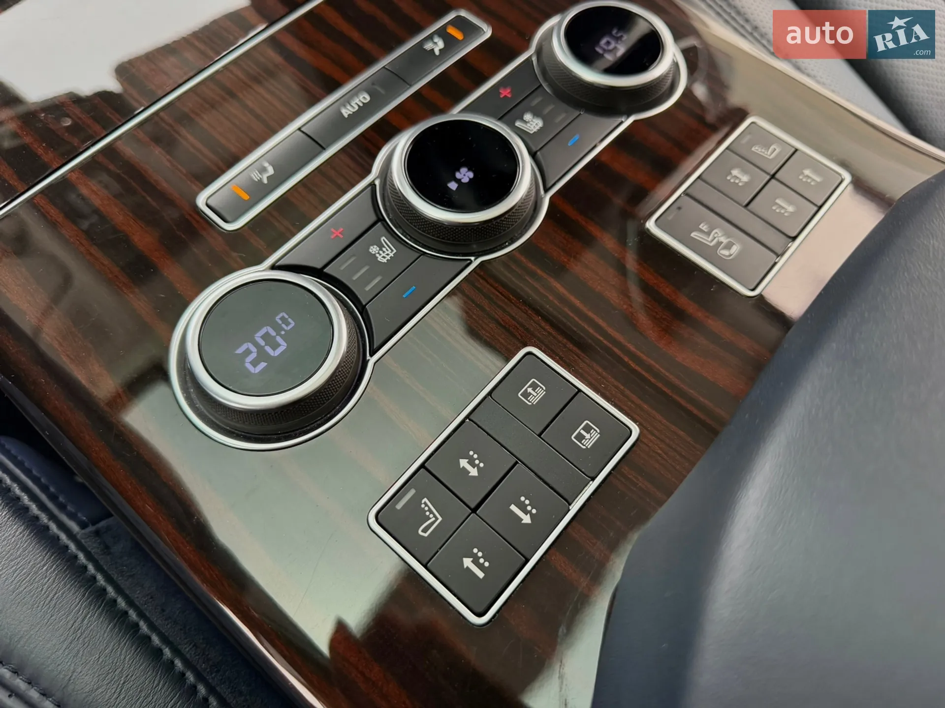2016 Land Rover Range Rover - мініатюра 68