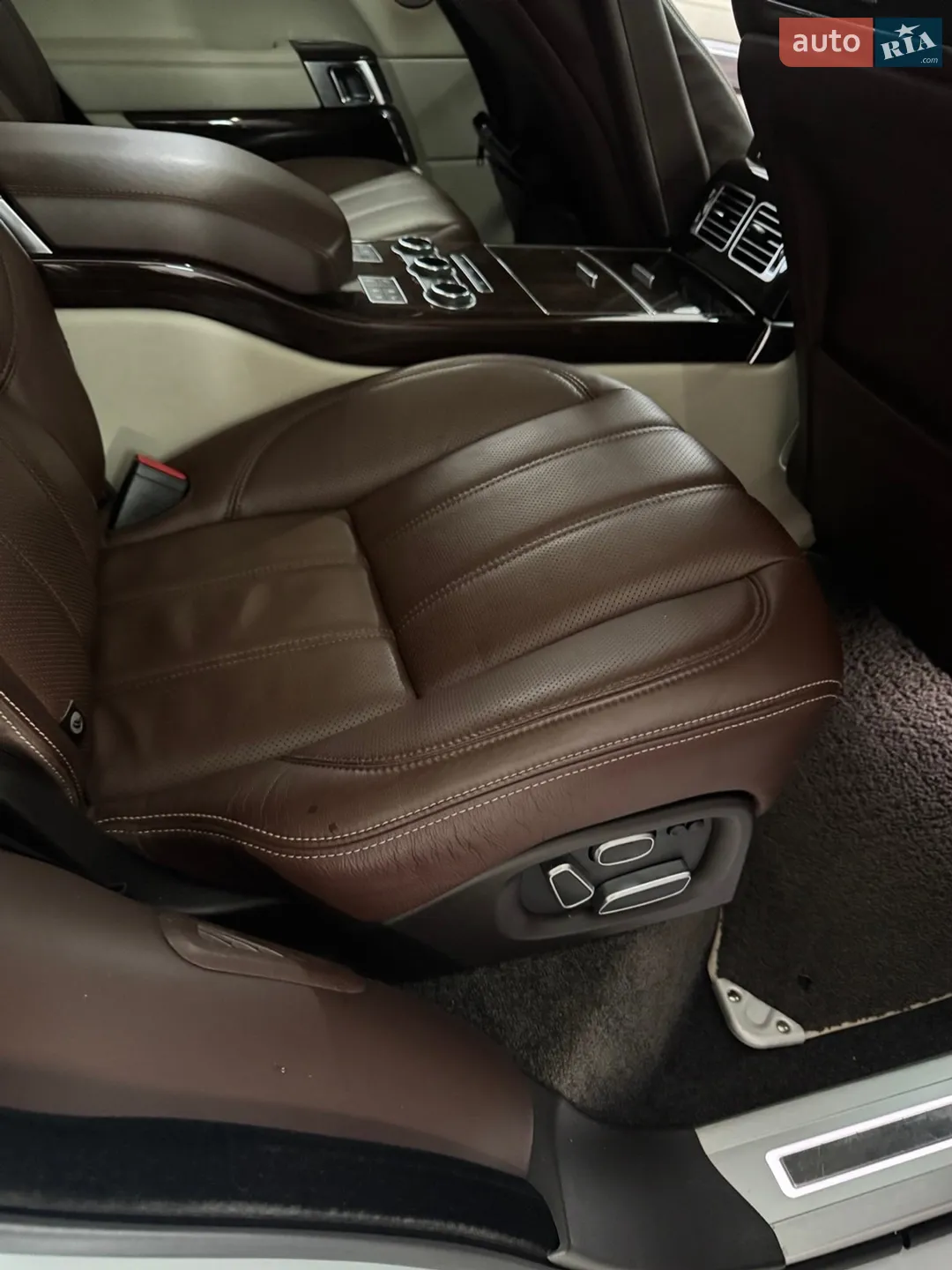 2013 Land Rover Range Rover - мініатюра 15