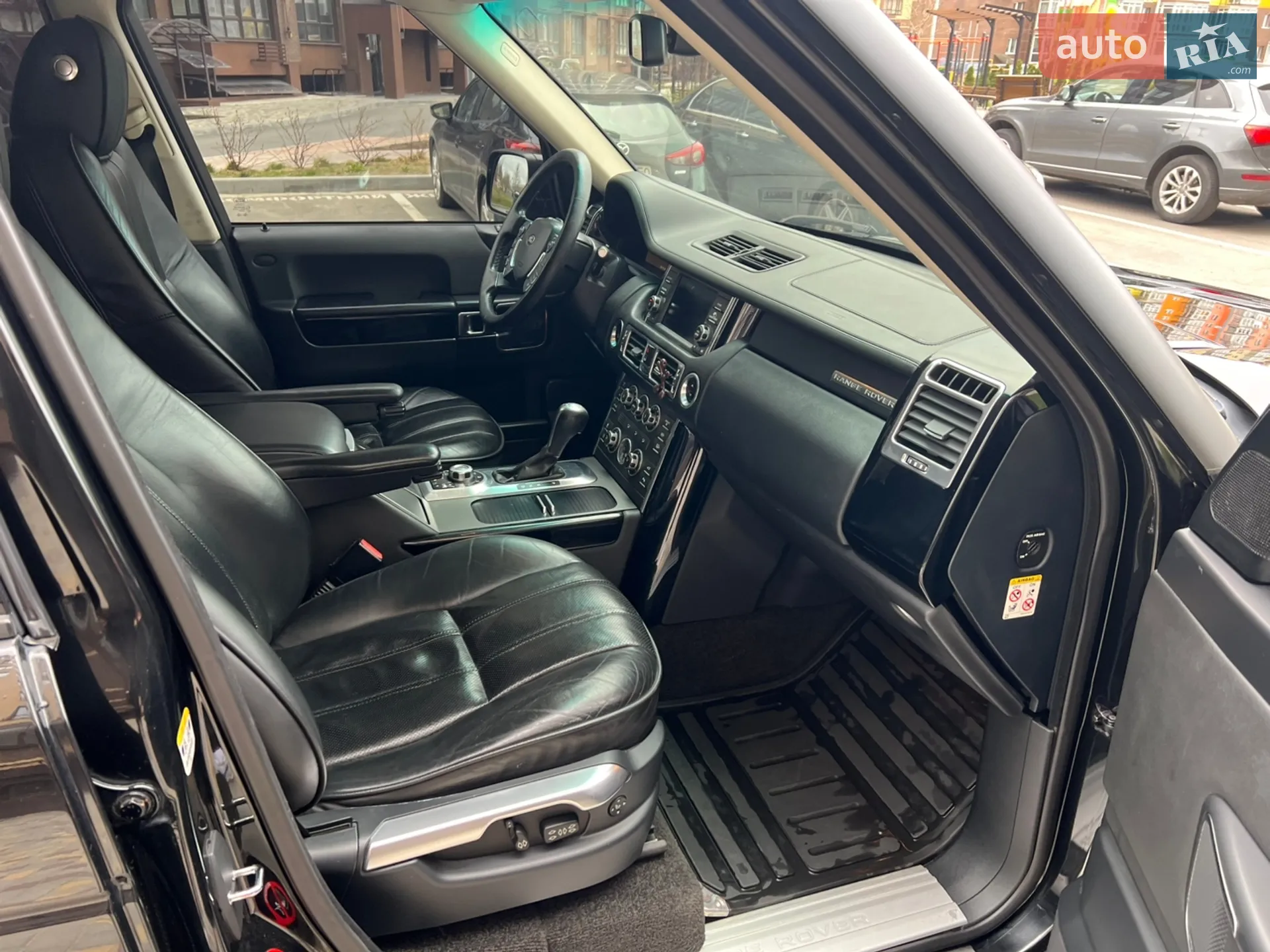 2010 Land Rover Range Rover - мініатюра 53