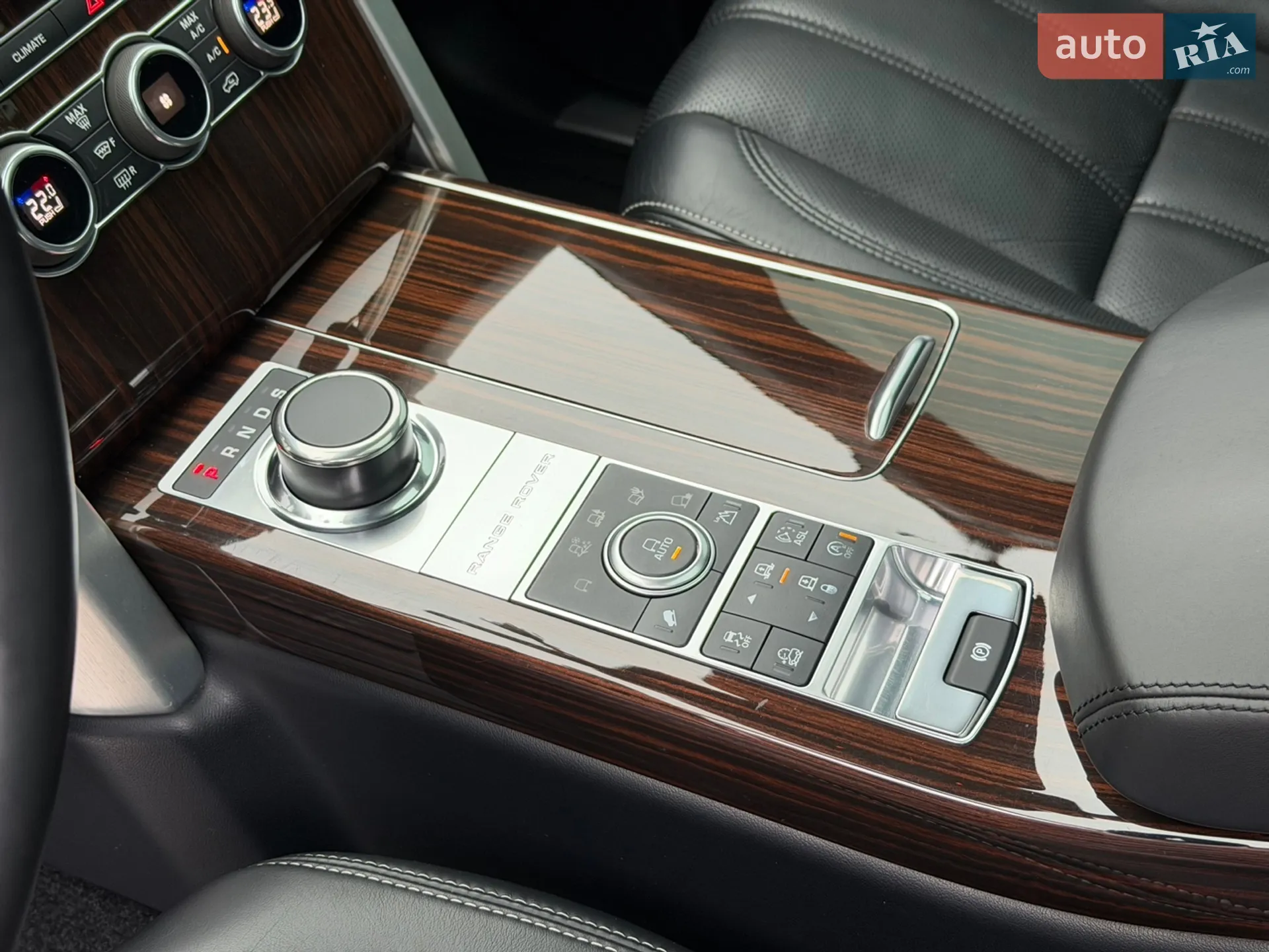 2015 Land Rover Range Rover - мініатюра 35