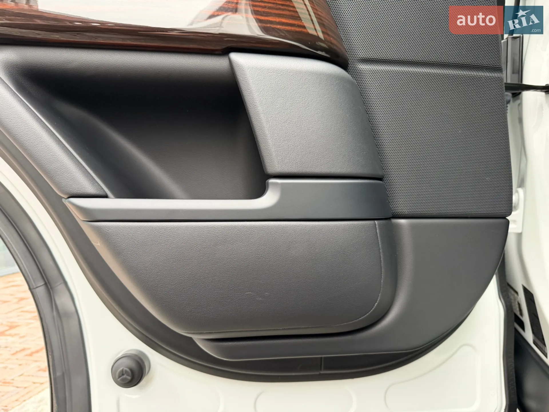 2015 Land Rover Range Rover - мініатюра 46