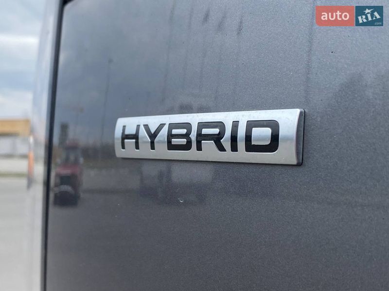 Внедорожник / Кроссовер Land Rover Range Rover 2015 в Львове