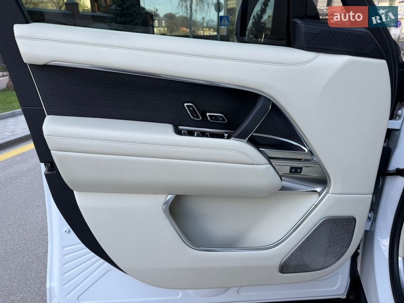 Внедорожник / Кроссовер Land Rover Range Rover 2024 в Киеве фото 32 Внедорожник / Кроссовер Land Rover Range Rover 2024 в Киеве