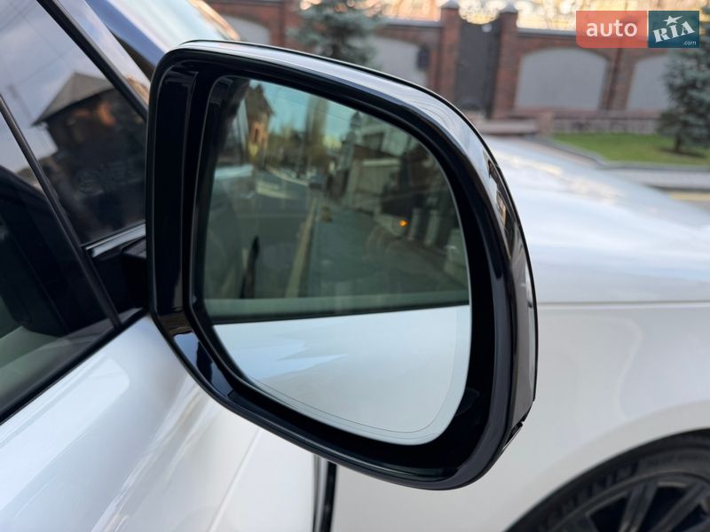 Внедорожник / Кроссовер Land Rover Range Rover 2024 в Киеве фото 47 Внедорожник / Кроссовер Land Rover Range Rover 2024 в Киеве