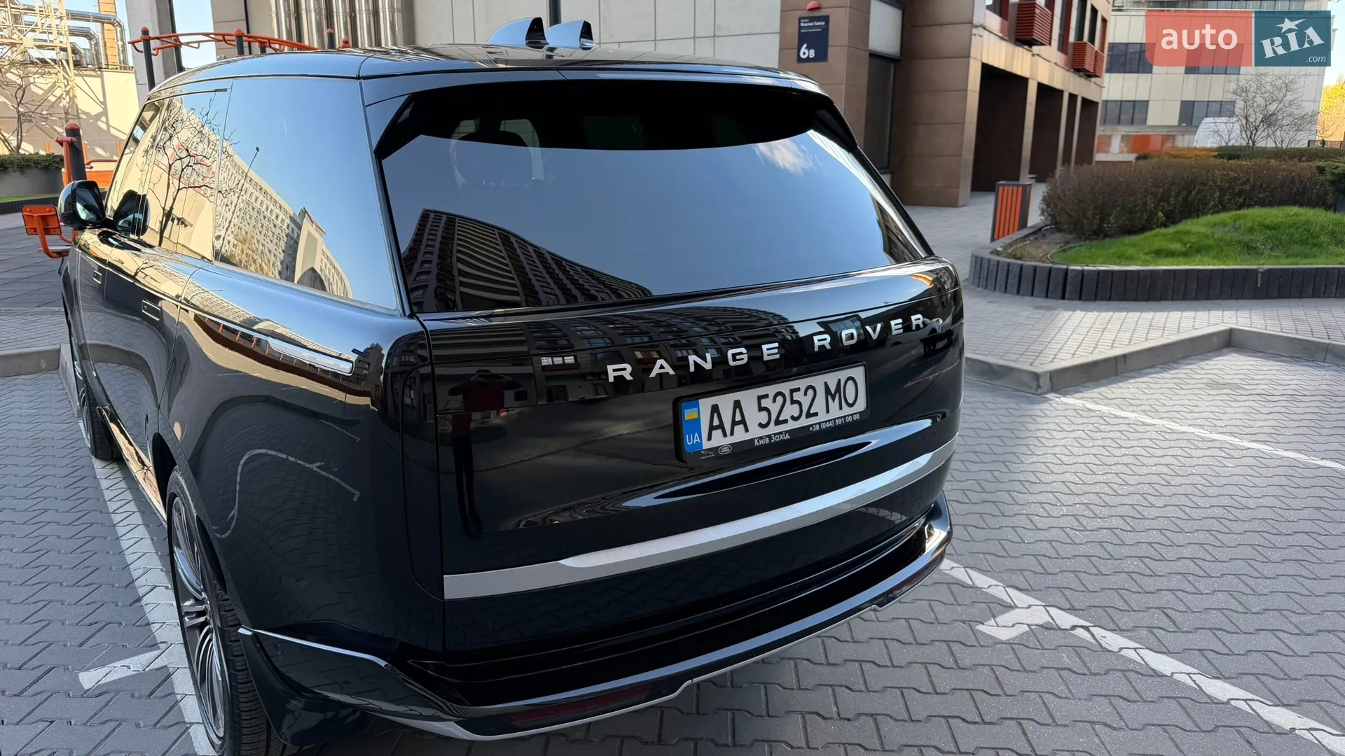 2023 Land Rover Range Rover - мініатюра 4
