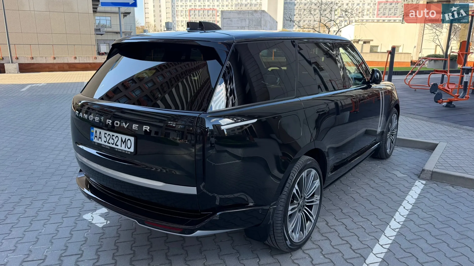 2023 Land Rover Range Rover - мініатюра 5