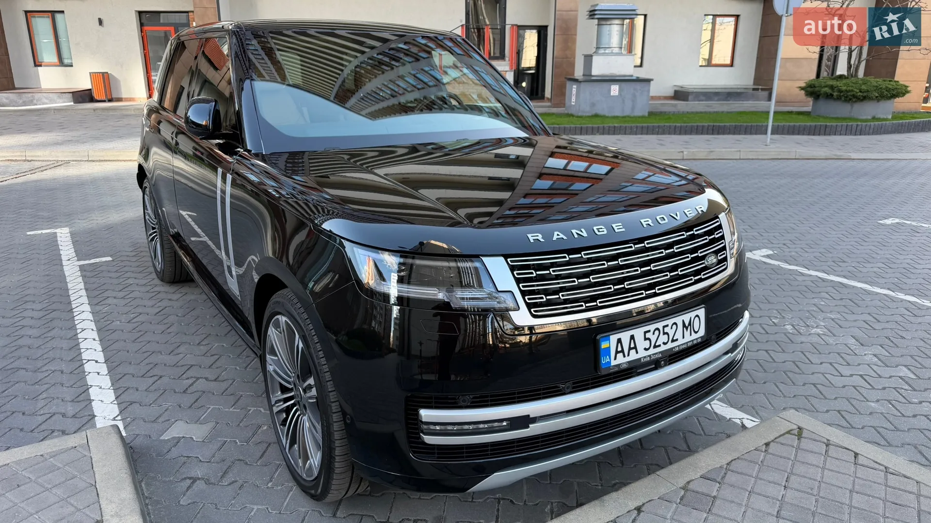 2023 Land Rover Range Rover - мініатюра 9
