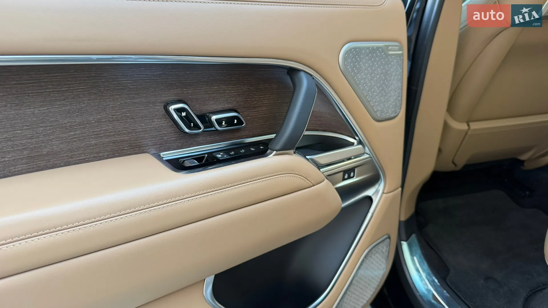 2023 Land Rover Range Rover - мініатюра 32
