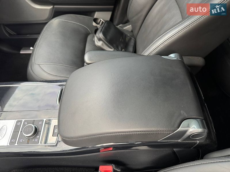 Внедорожник / Кроссовер Land Rover Range Rover 2019 в Киеве фото 9 Внедорожник / Кроссовер Land Rover Range Rover 2019 в Киеве