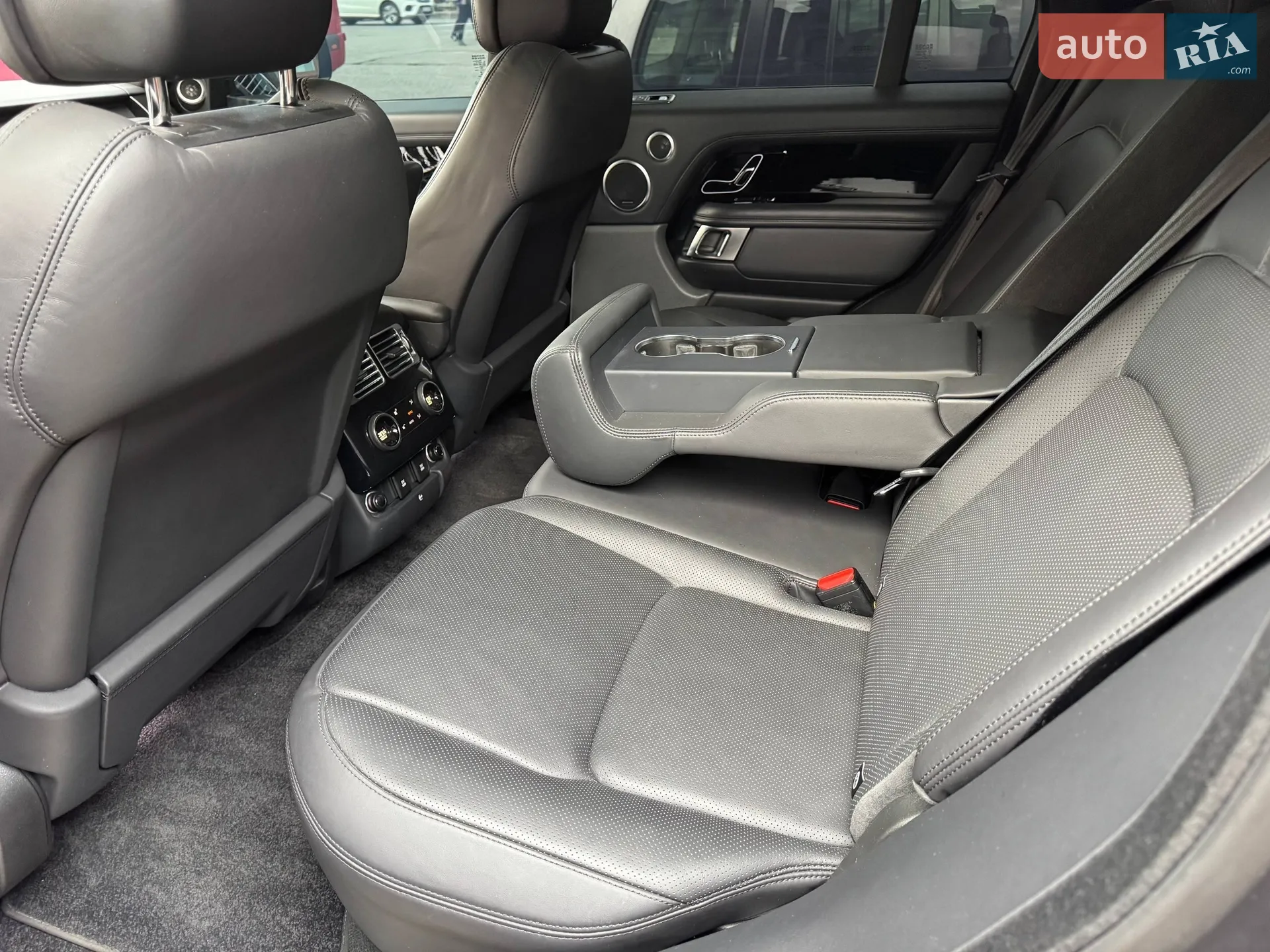 2019 Land Rover Range Rover - мініатюра 16