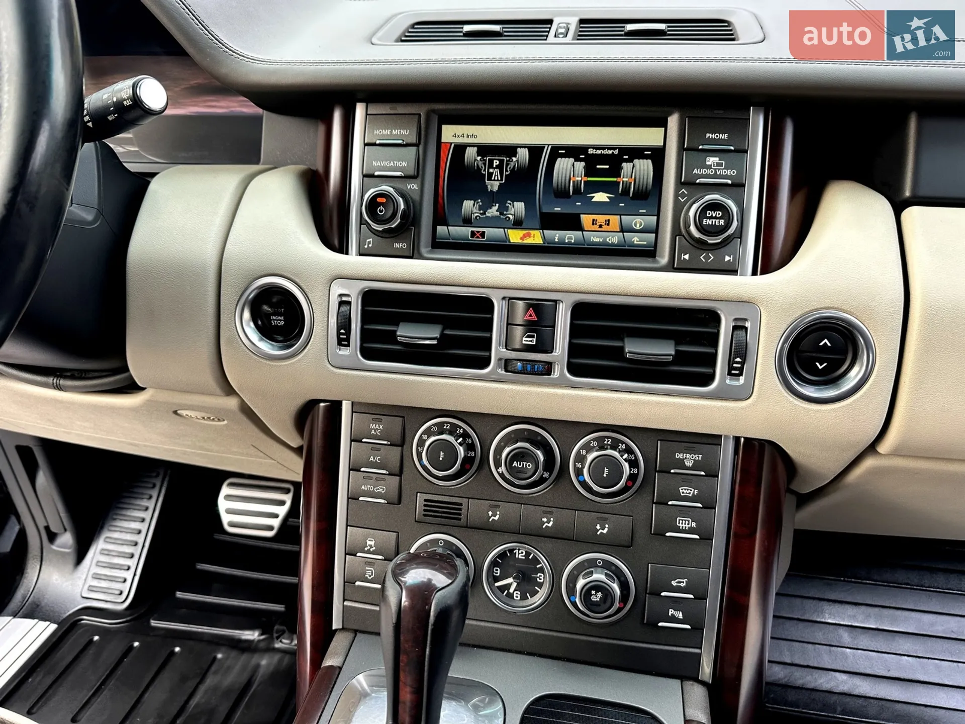 2010 Land Rover Range Rover - мініатюра 44