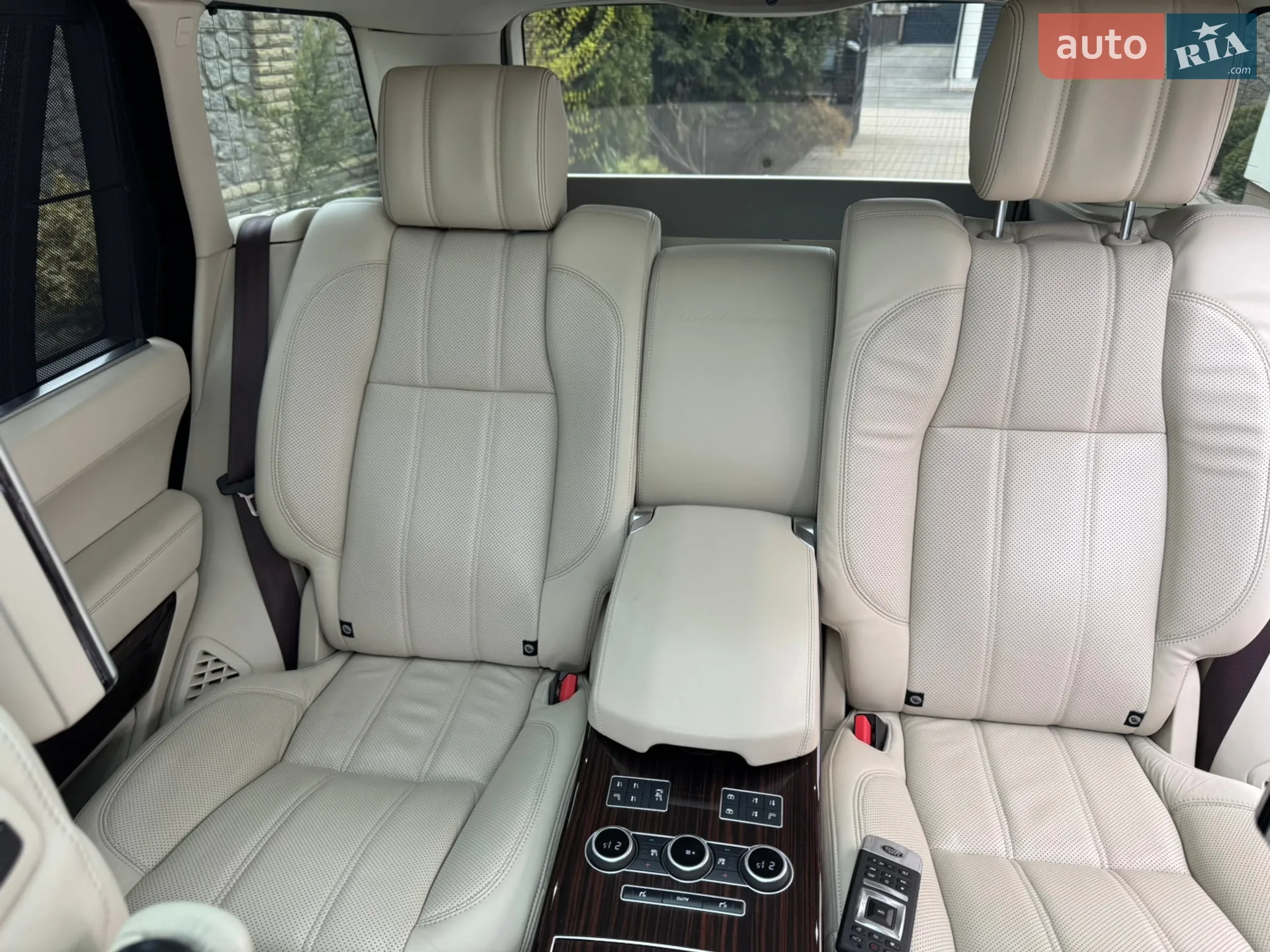 2017 Land Rover Range Rover - мініатюра 13