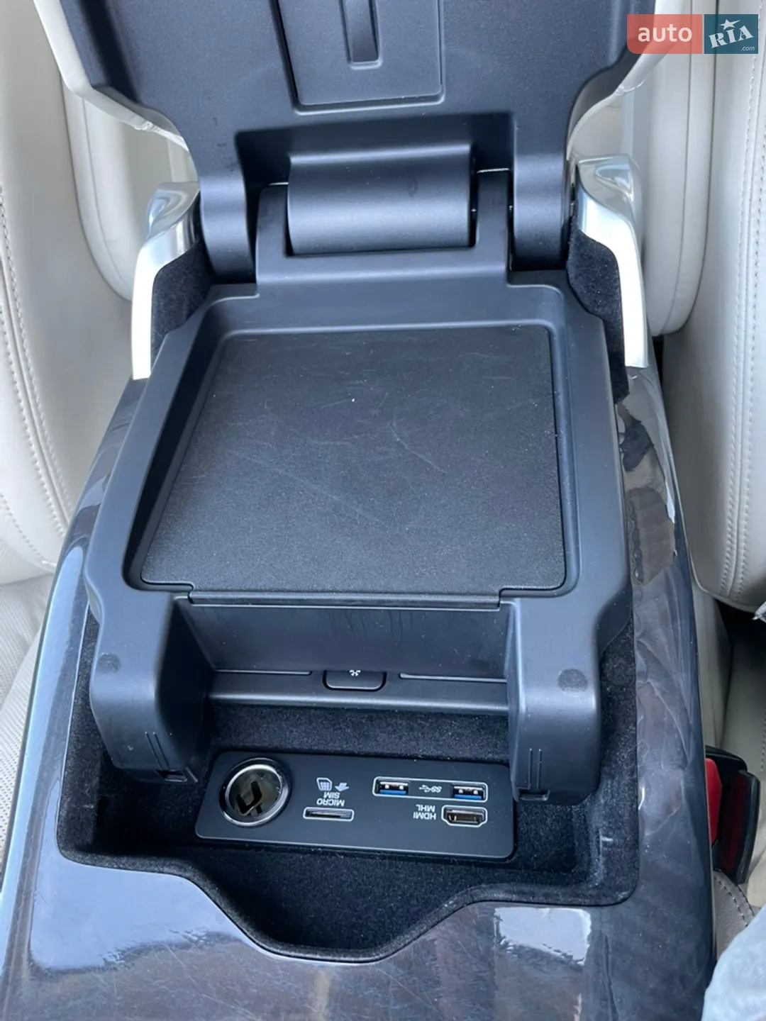 Land Rover Range Rover 2018 VIN SALGV2RE1JA513465 фото оголошення 21 з 56
