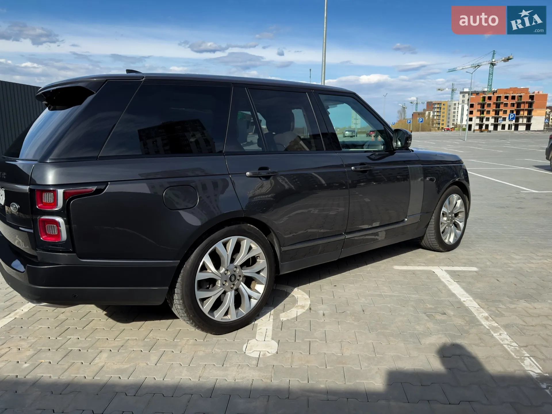 Land Rover Range Rover 2018 VIN SALGV2RE1JA513465 фото оголошення 6 з 56