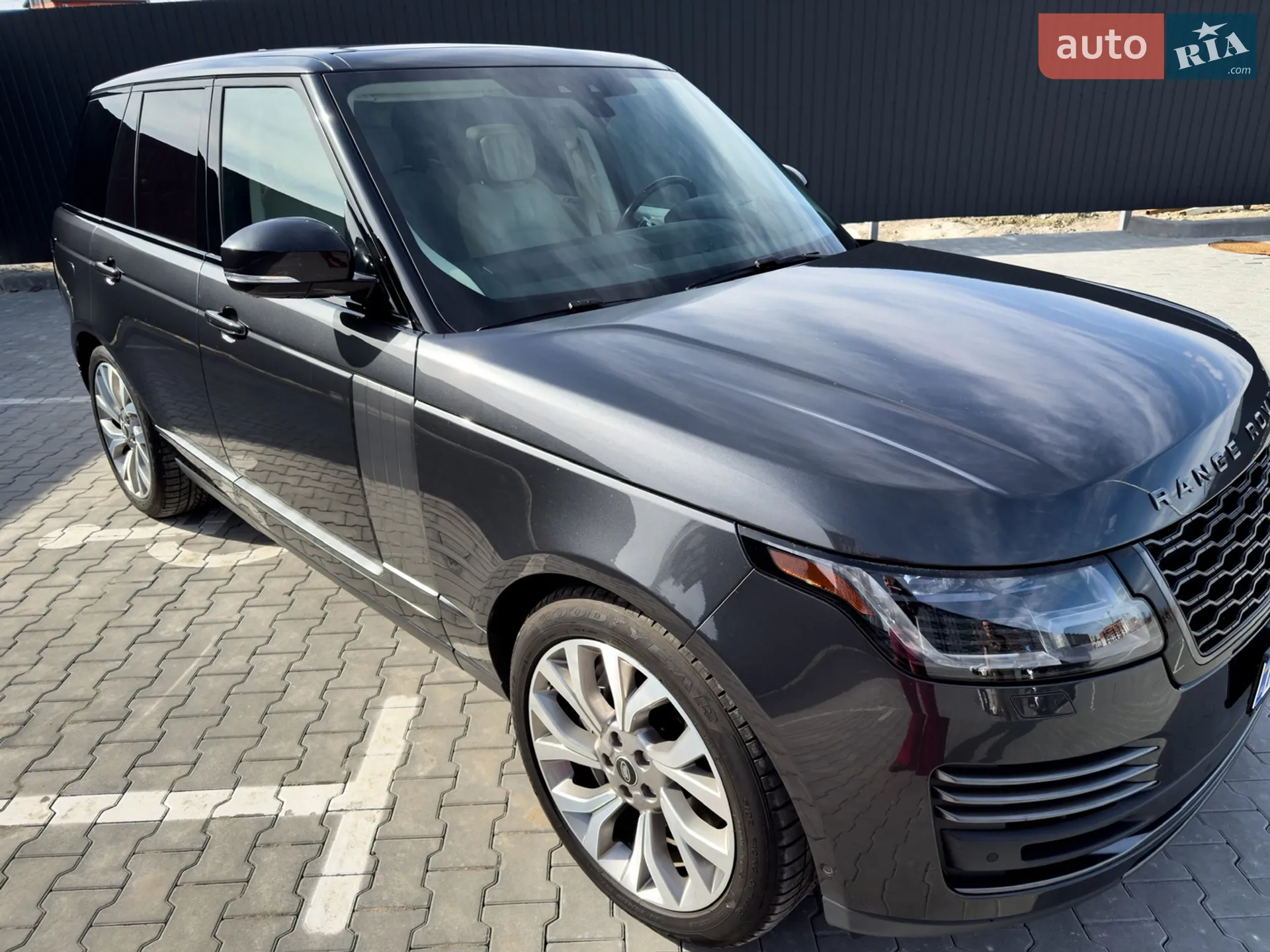 Land Rover Range Rover 2018 VIN SALGV2RE1JA513465 фото оголошення 51 з 56