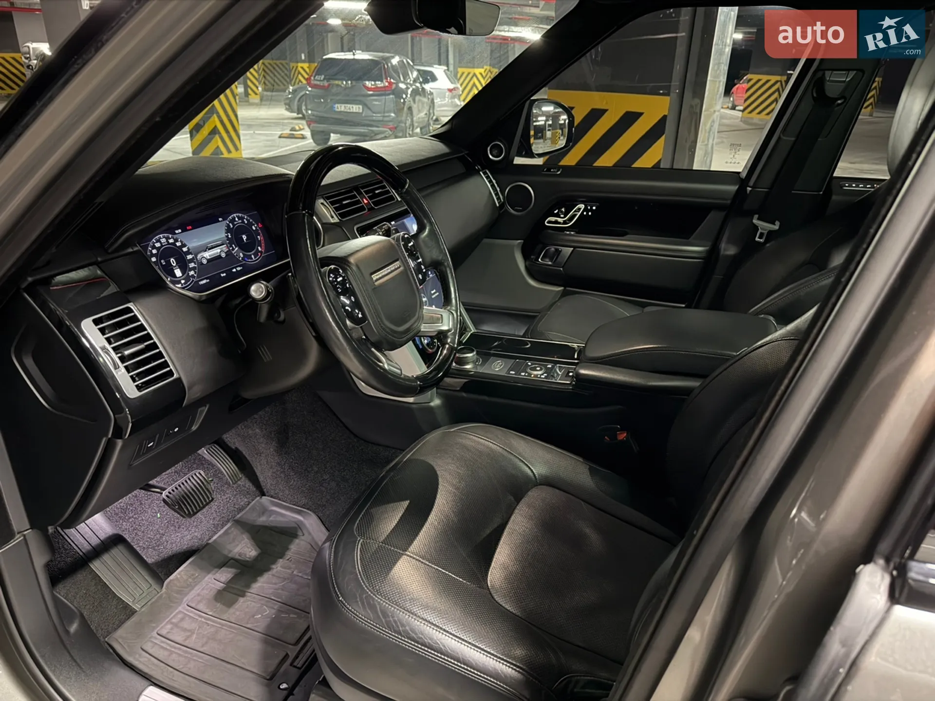 2018 Land Rover Range Rover - мініатюра 27