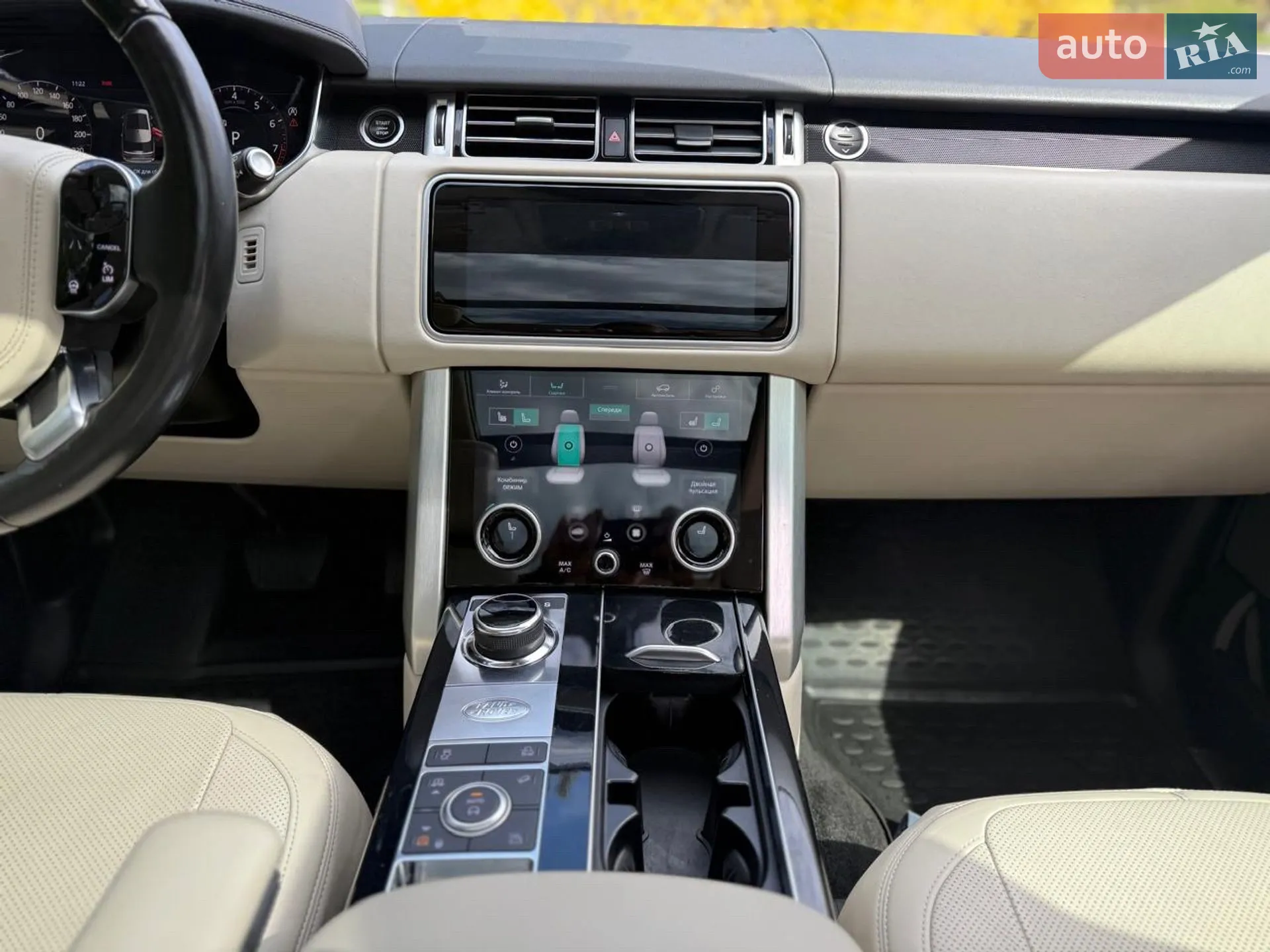 2018 Land Rover Range Rover - мініатюра 25