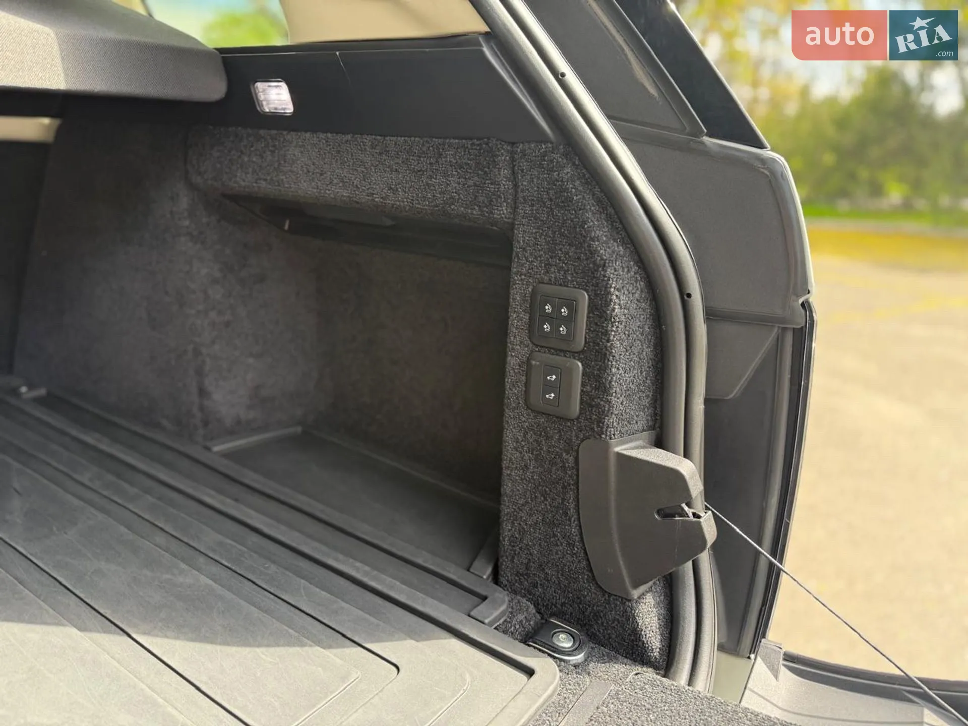 2018 Land Rover Range Rover - мініатюра 44