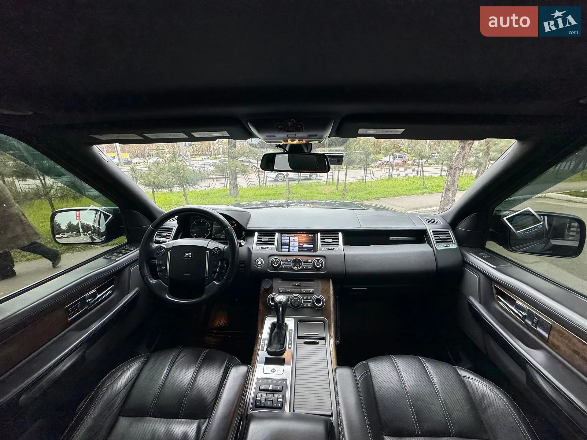 2012 Land Rover Range Rover - мініатюра 23